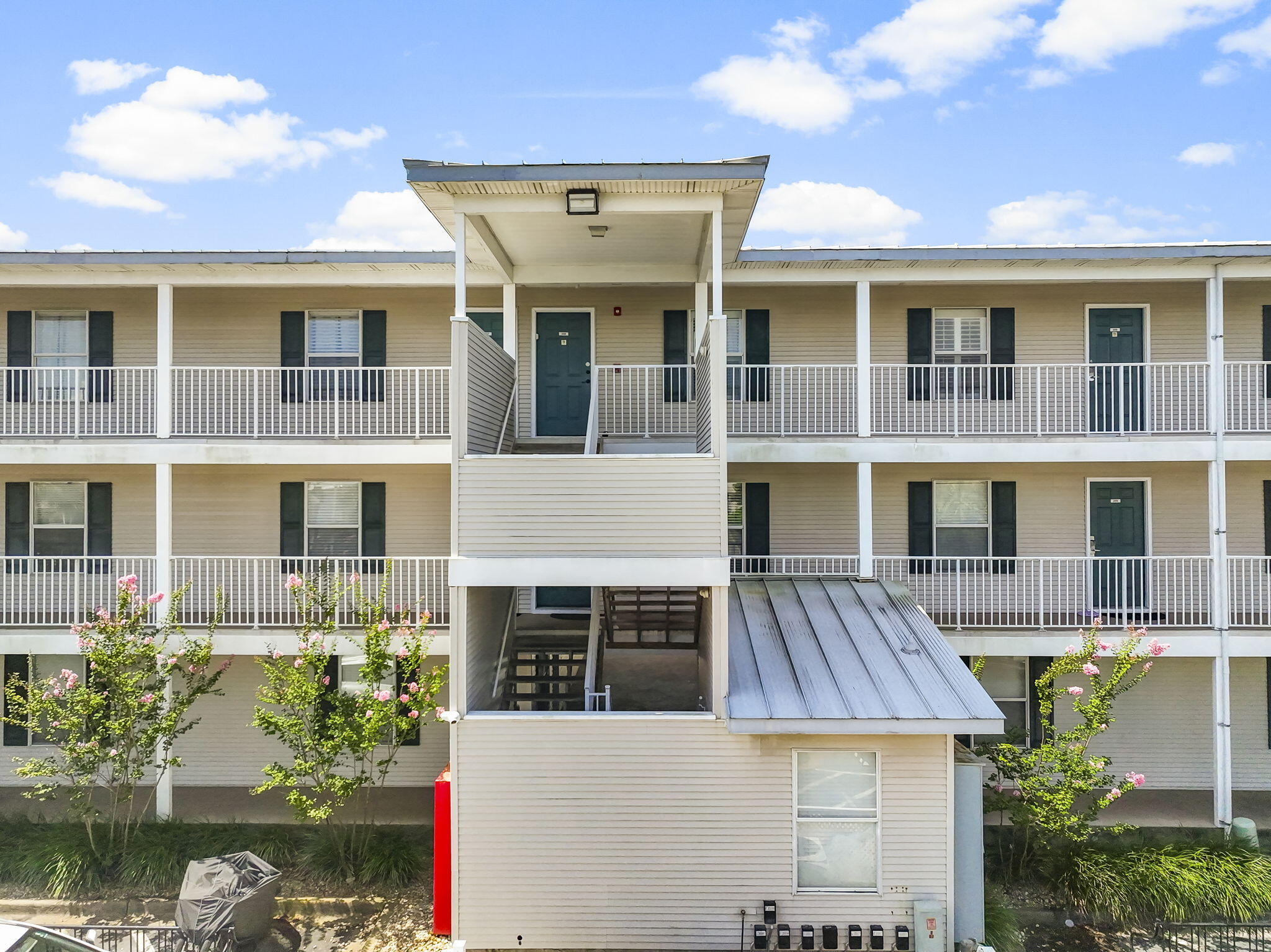 GRAND CARIBBEAN WEST CONDO - Residential