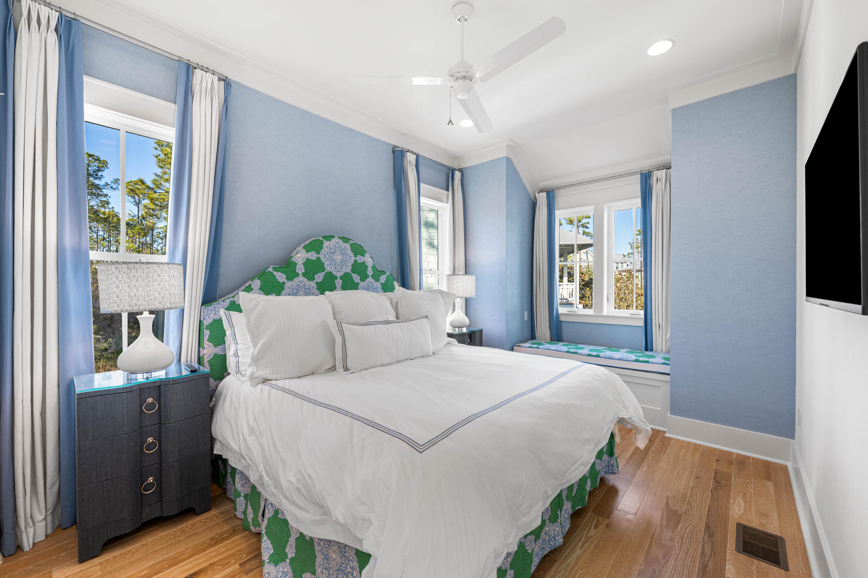 WATERCOLOR - Residential