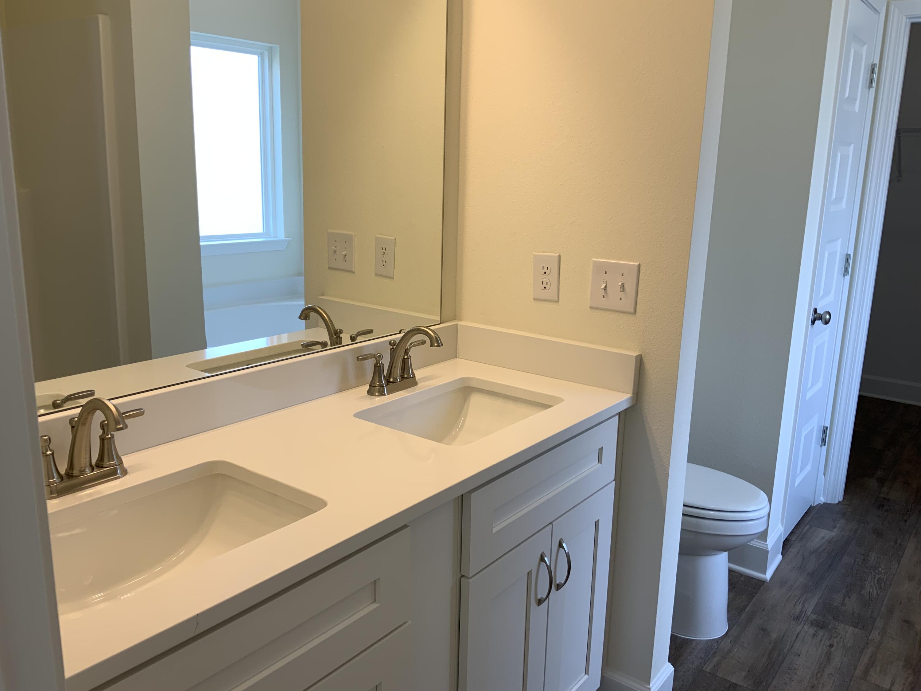 Majestic Oaks Vineyard - Residential