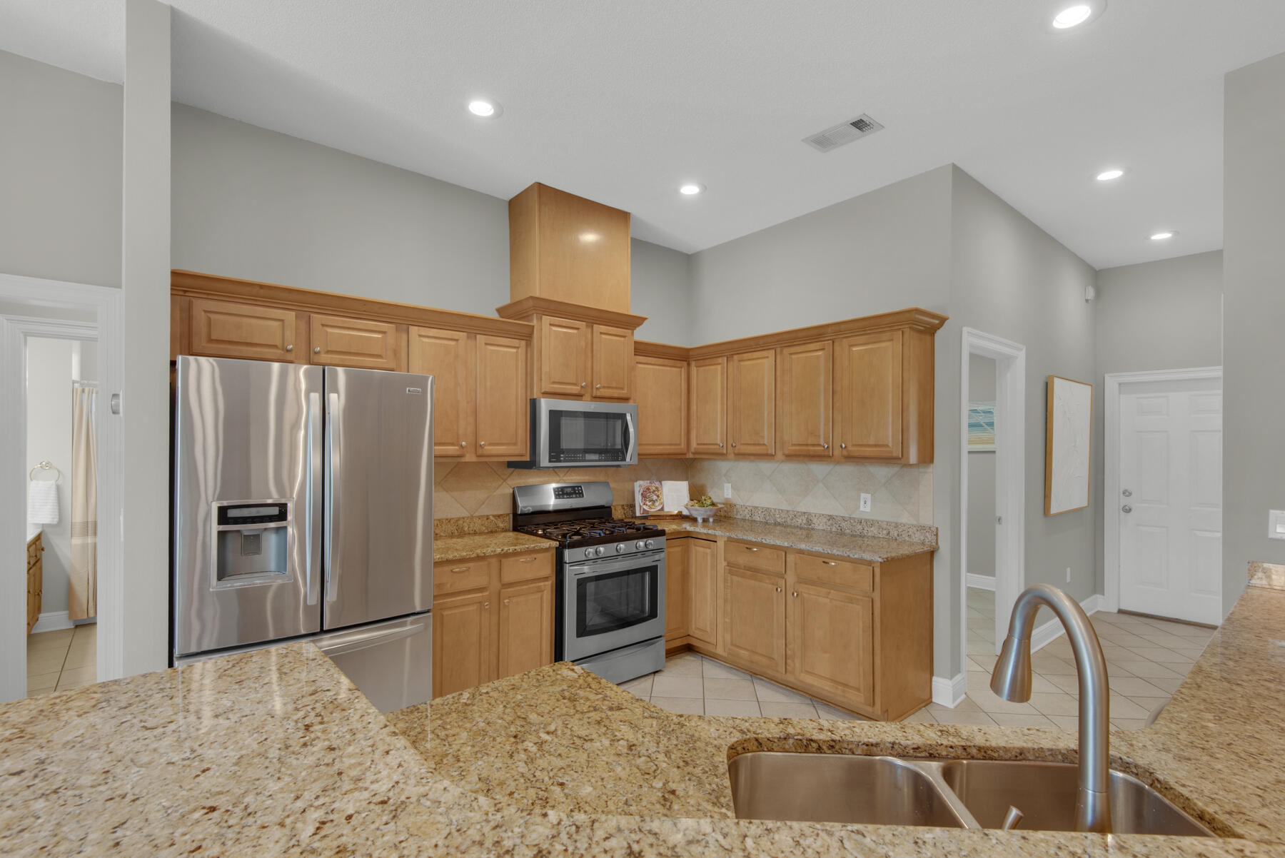 MAGNOLIA PLANTATION AT BLUEWATER BAY - Residential