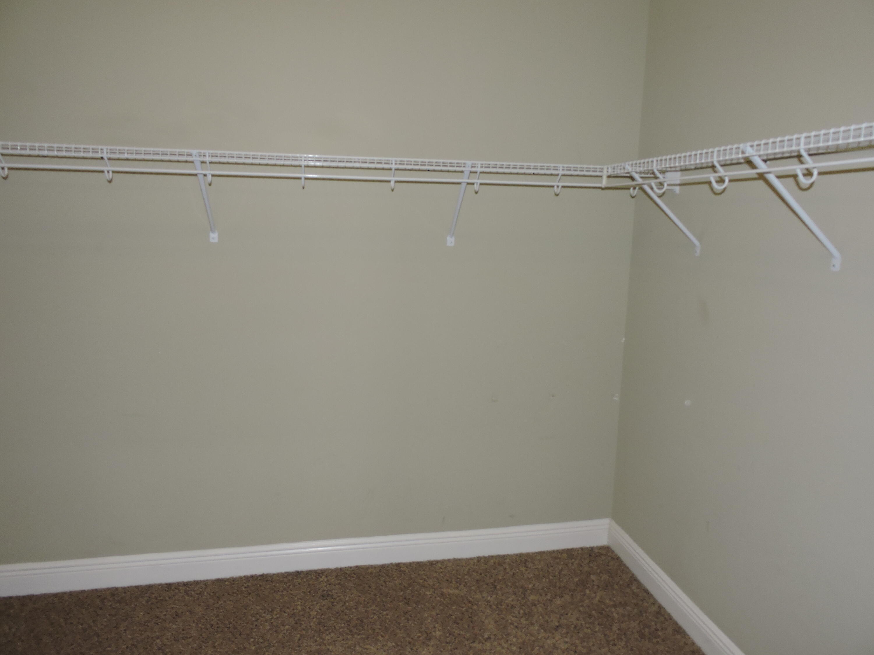 ASHTIN ESTATES - Residential Lease