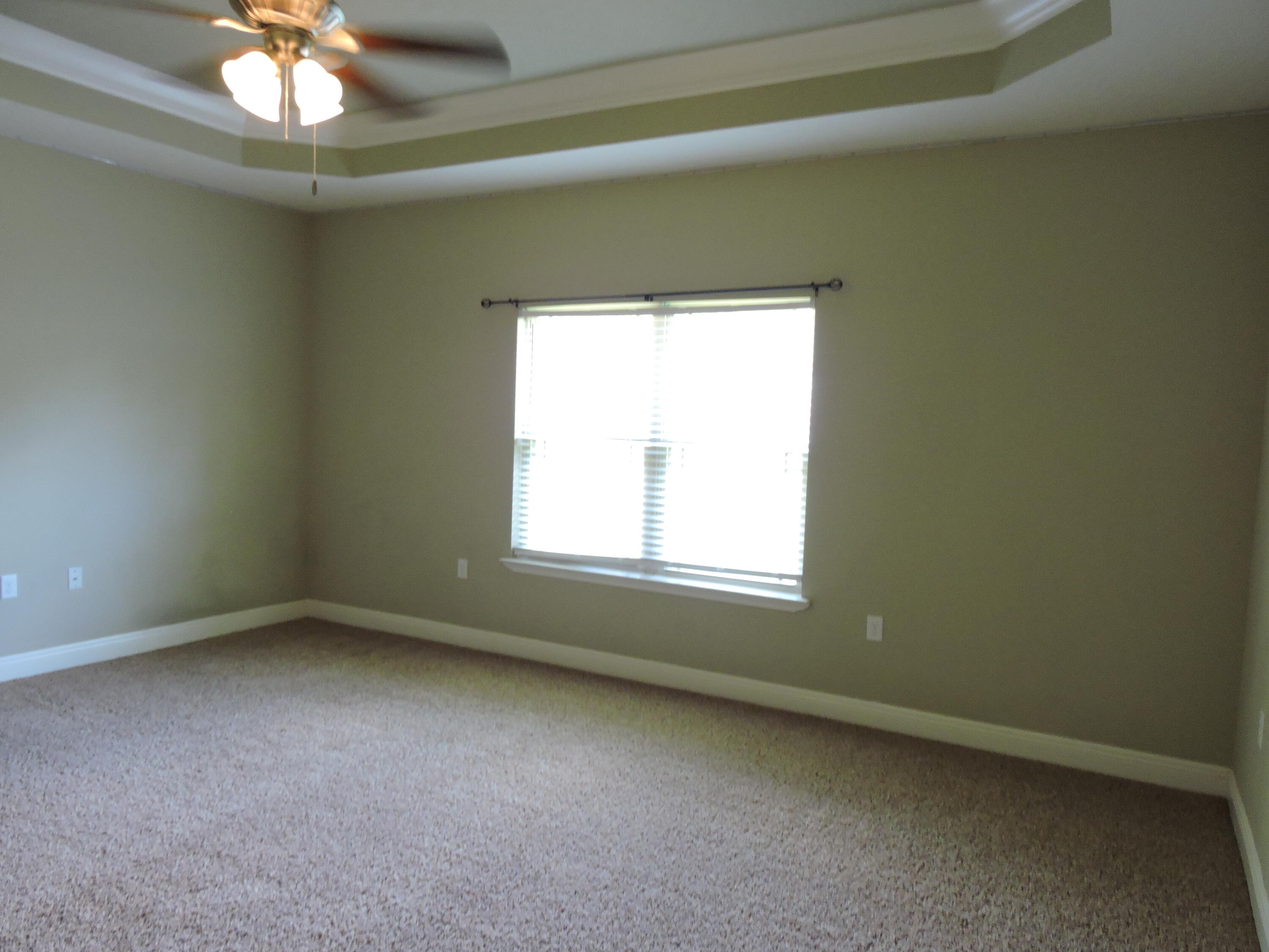 ASHTIN ESTATES - Residential Lease