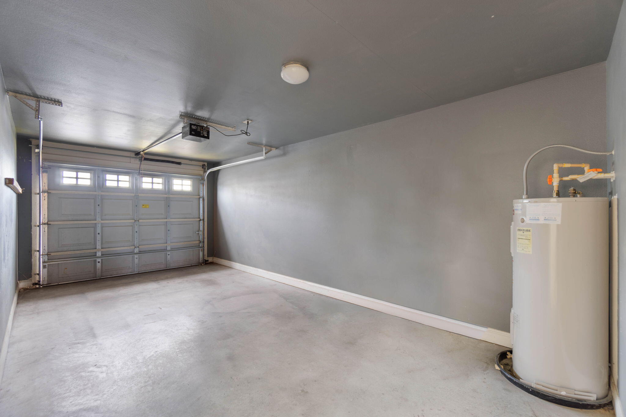 EAGLES LANDING - Residential Lease