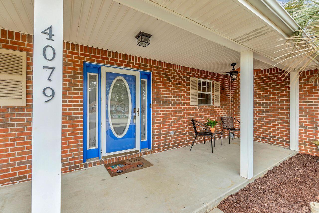 WOODBURY FOREST - Residential