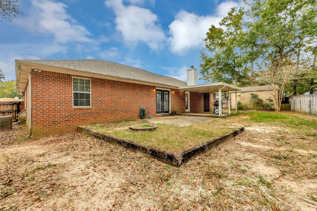 WOODBURY FOREST - Residential