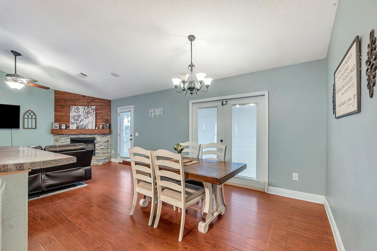 WOODBURY FOREST - Residential
