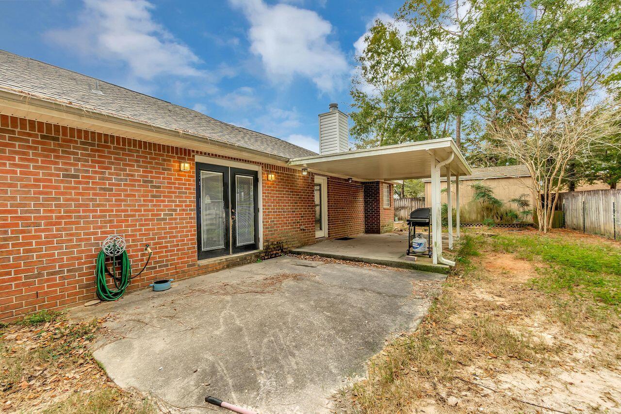 WOODBURY FOREST - Residential