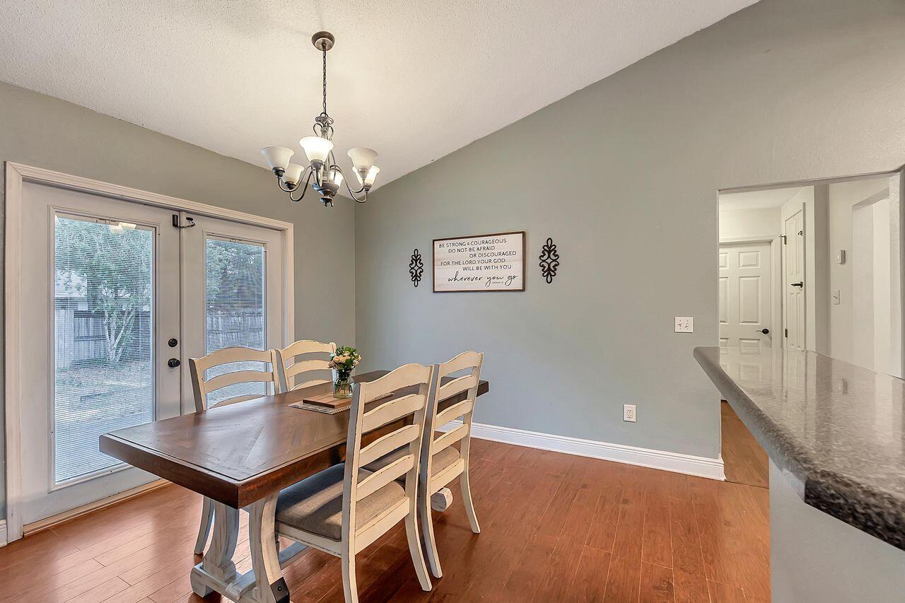 WOODBURY FOREST - Residential