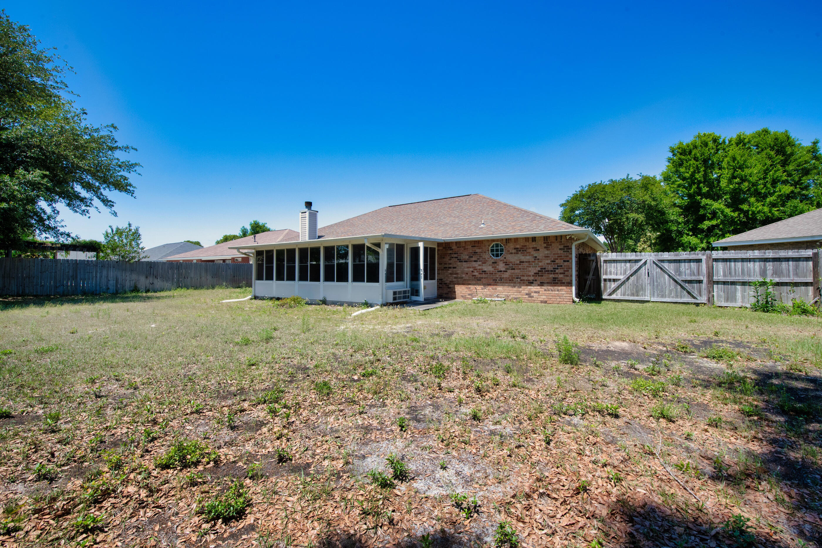 BRISTOL VILLAGE RAINTREE ESTATES - Residential