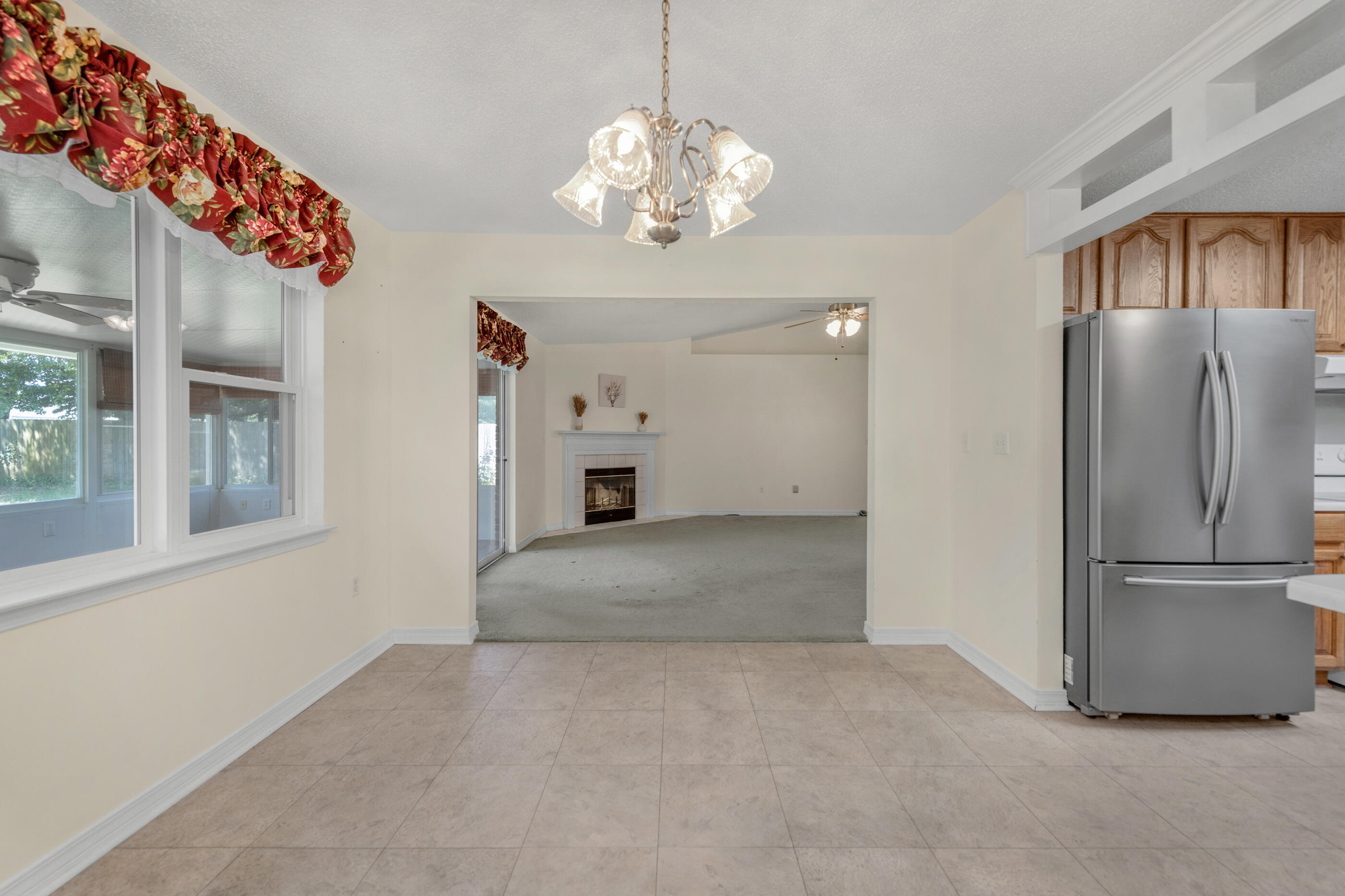 BRISTOL VILLAGE RAINTREE ESTATES - Residential