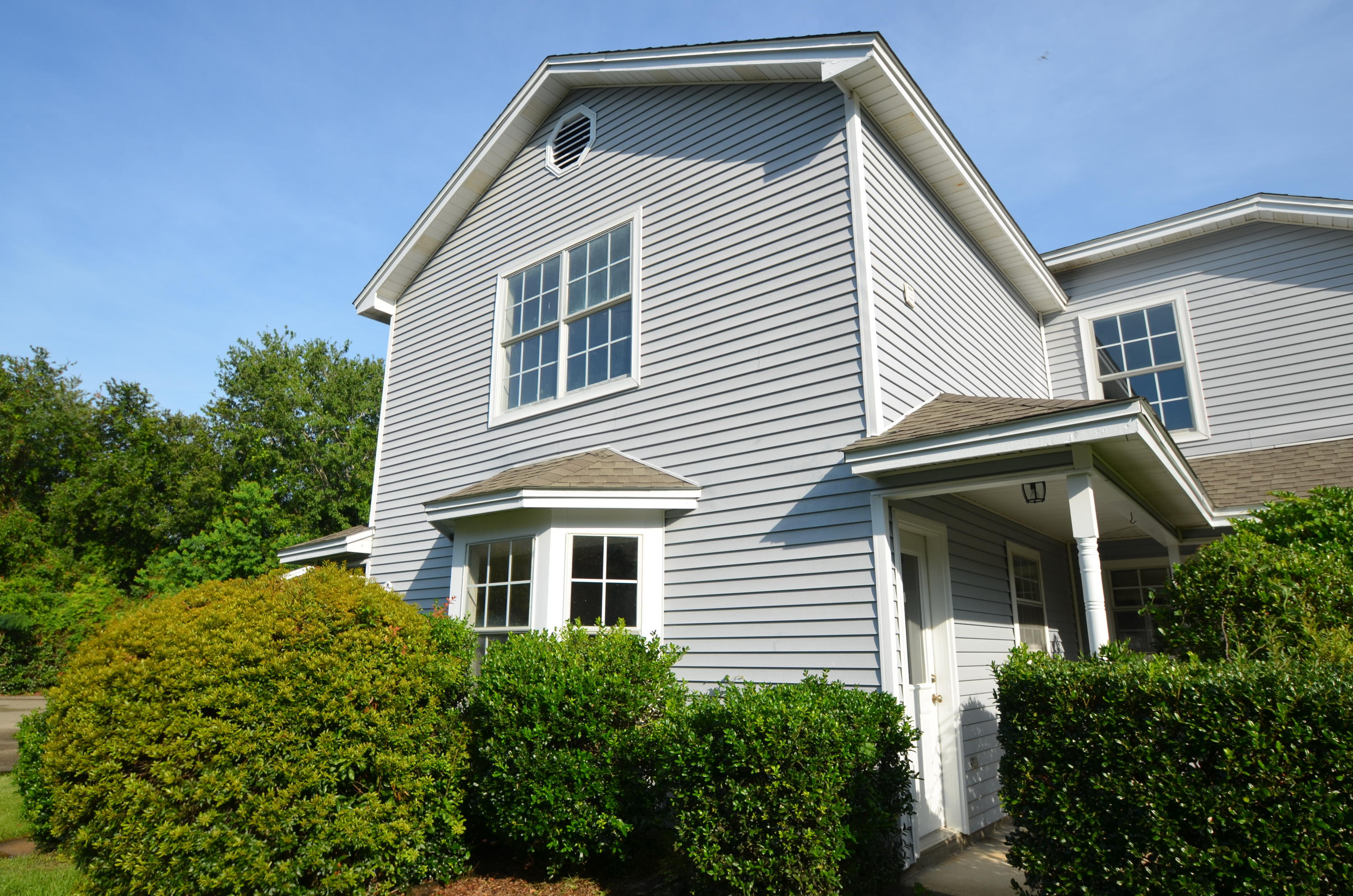 EMERALD GARDENS - Residential