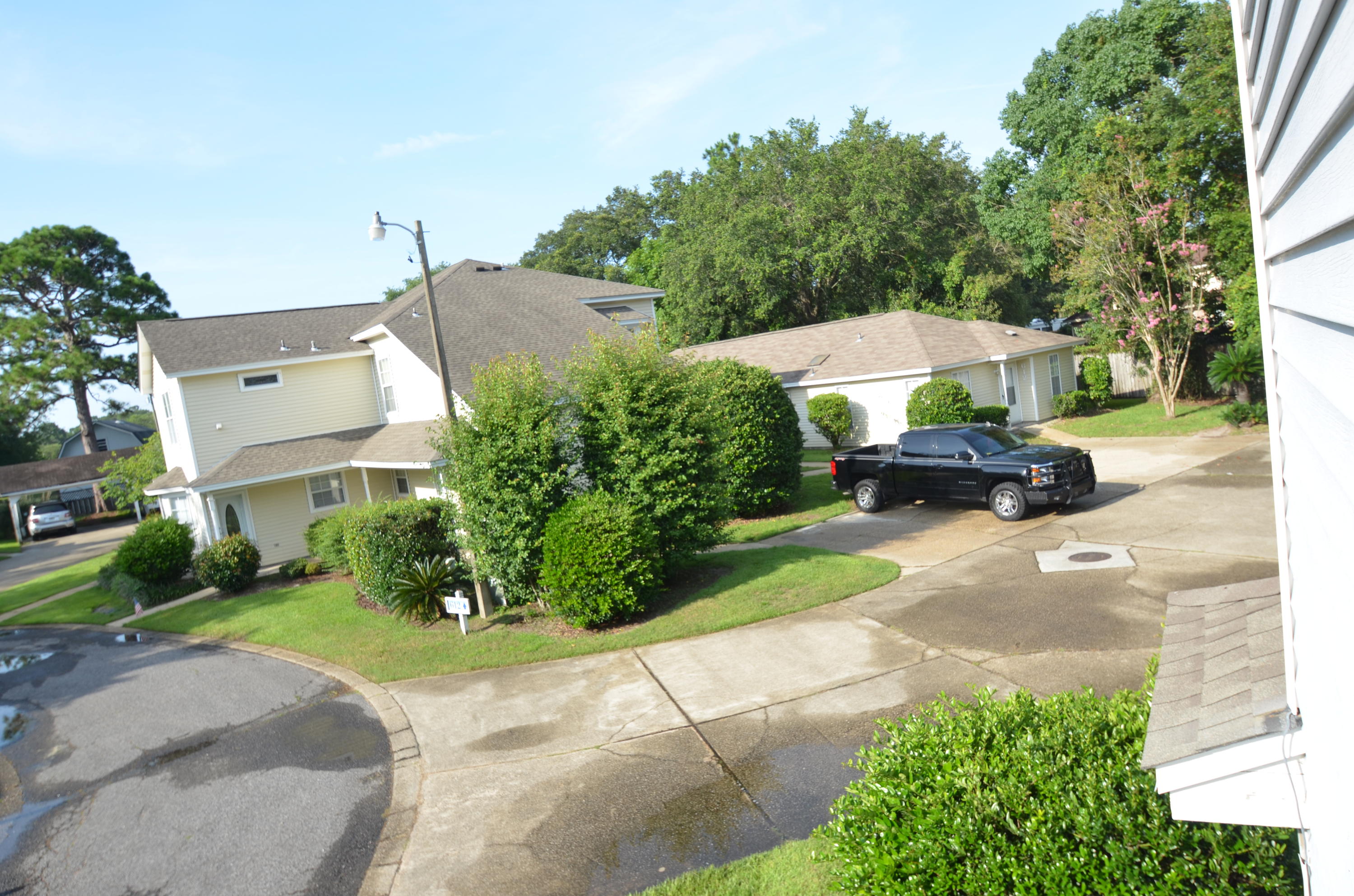 EMERALD GARDENS - Residential