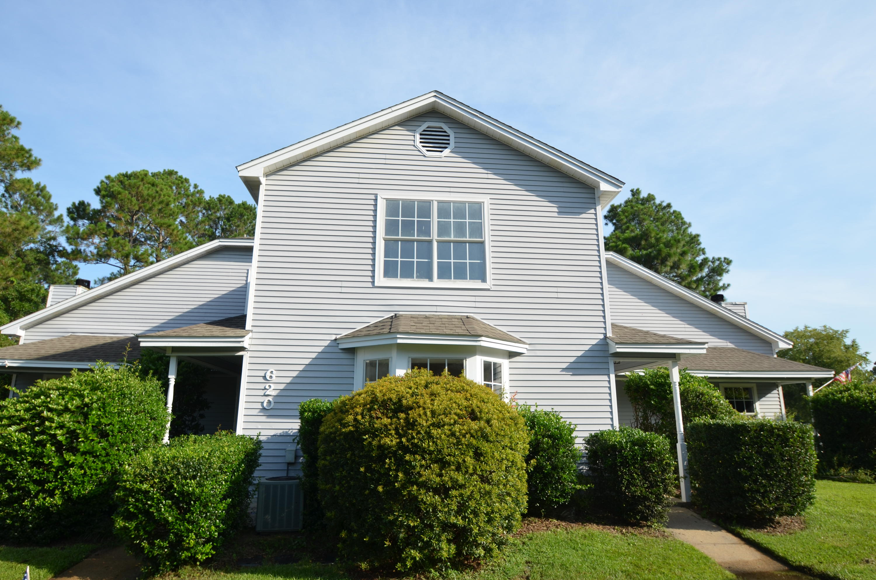 EMERALD GARDENS - Residential