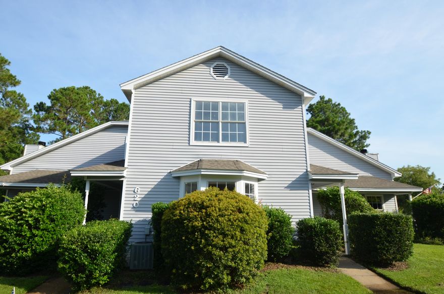 Rare and adorable one bedroom townhome in Emerald Gardens. Fresh paint throughout including the ceilings. The downstairs has LVP flooring. Enjoy the bay window in front that lets the morning sun in during morning coffee. The association makes this unit easy to maintain with yard work, and outside maintenance taken care of. The community also has a pool to lighten those high humidity Florida days.