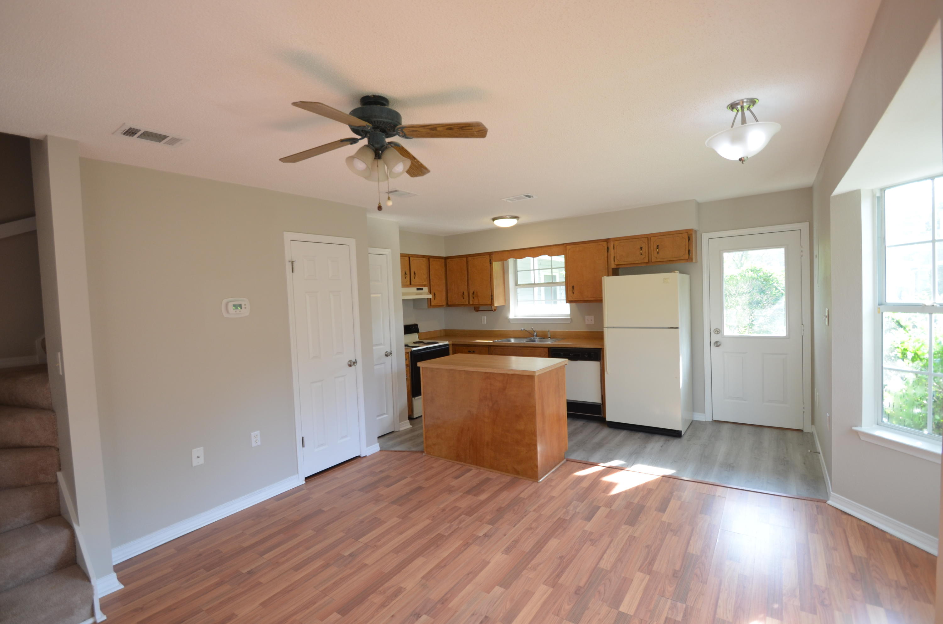 EMERALD GARDENS - Residential