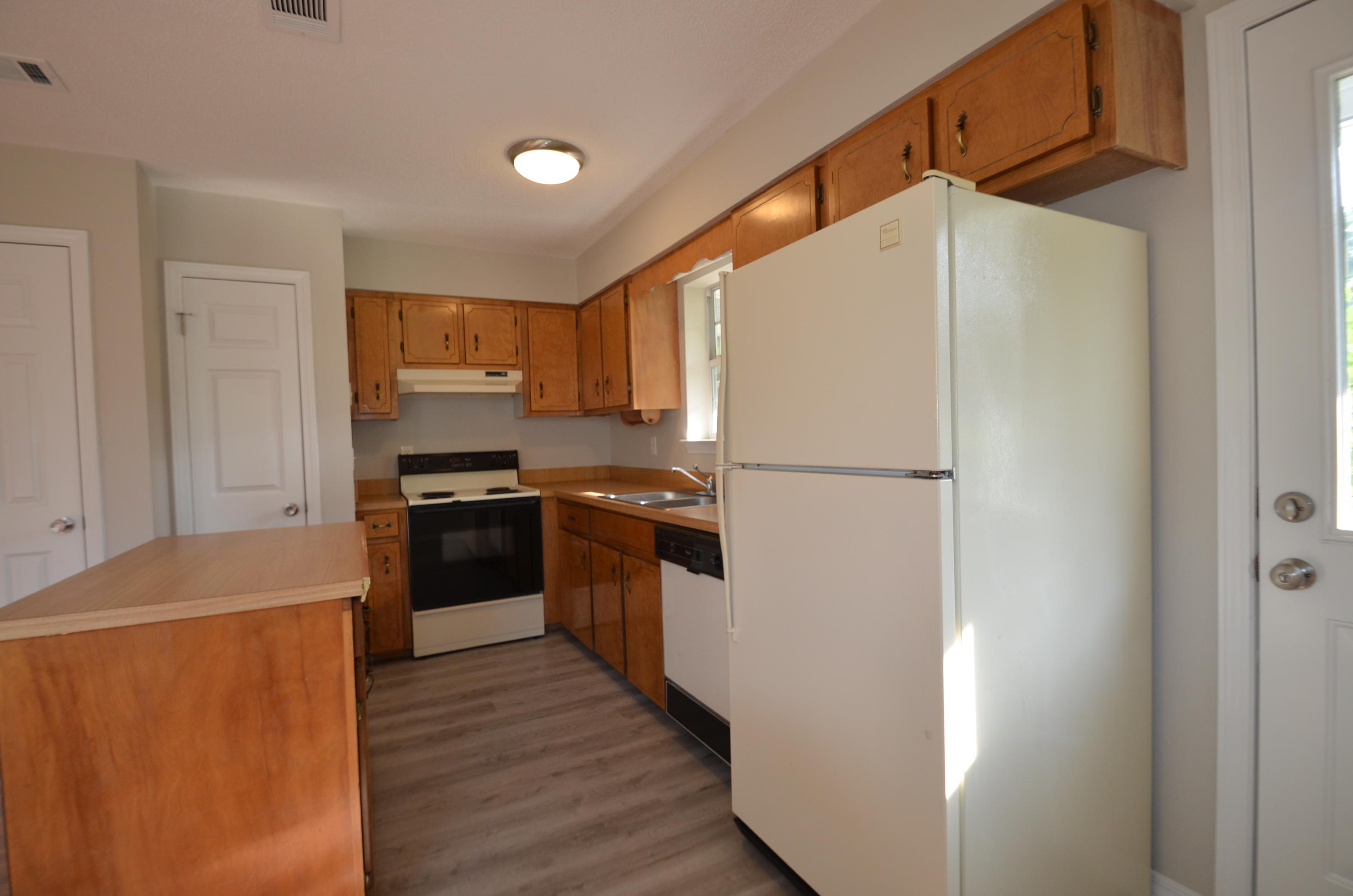 EMERALD GARDENS - Residential