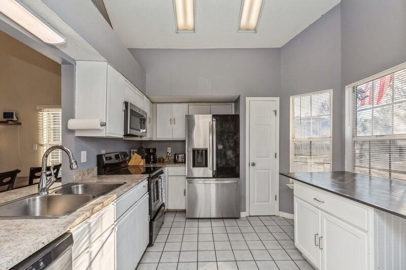 CANTERBURY WOODS 1ST ADDN - Residential