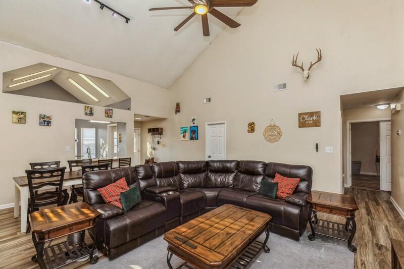 CANTERBURY WOODS 1ST ADDN - Residential