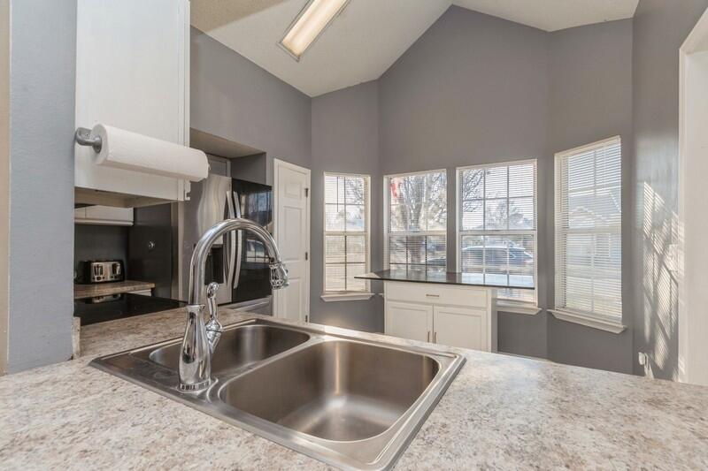 CANTERBURY WOODS 1ST ADDN - Residential