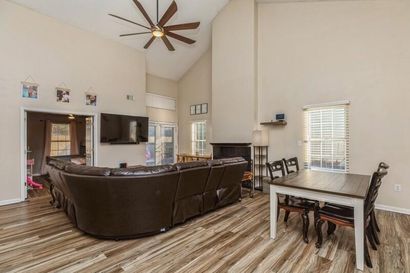 CANTERBURY WOODS 1ST ADDN - Residential