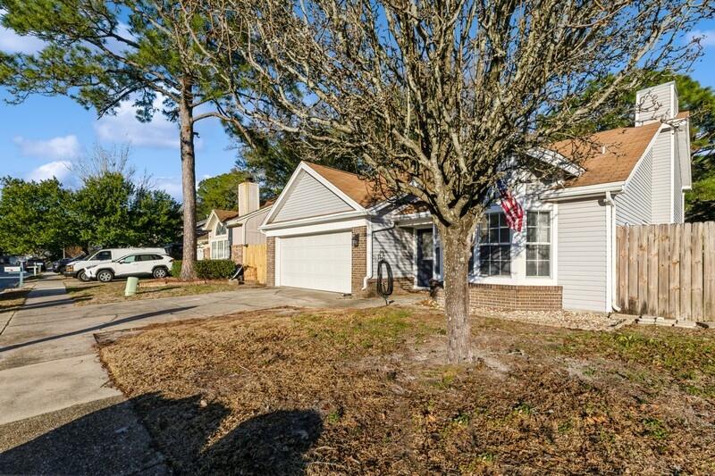 CANTERBURY WOODS 1ST ADDN - Residential