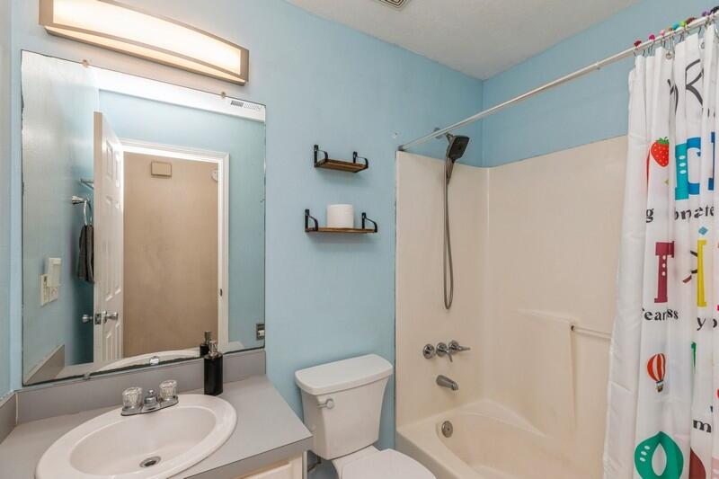 CANTERBURY WOODS 1ST ADDN - Residential