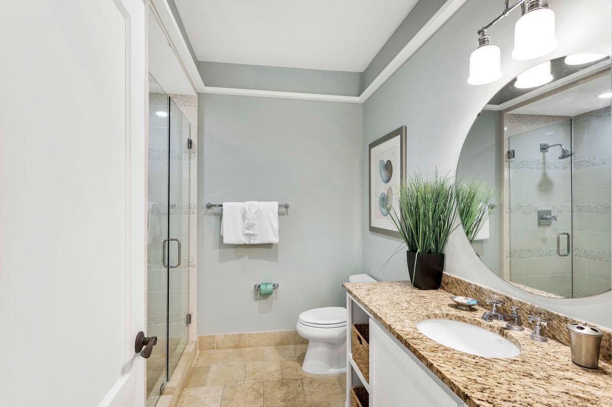 Waterhouse Condo - Residential