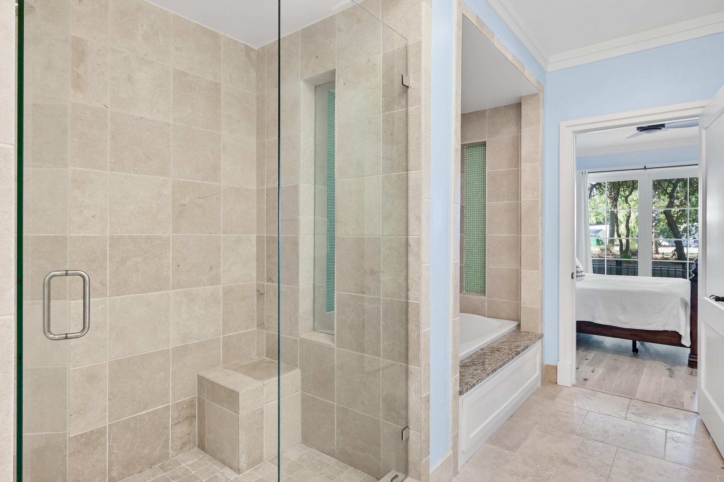 Waterhouse Condo - Residential