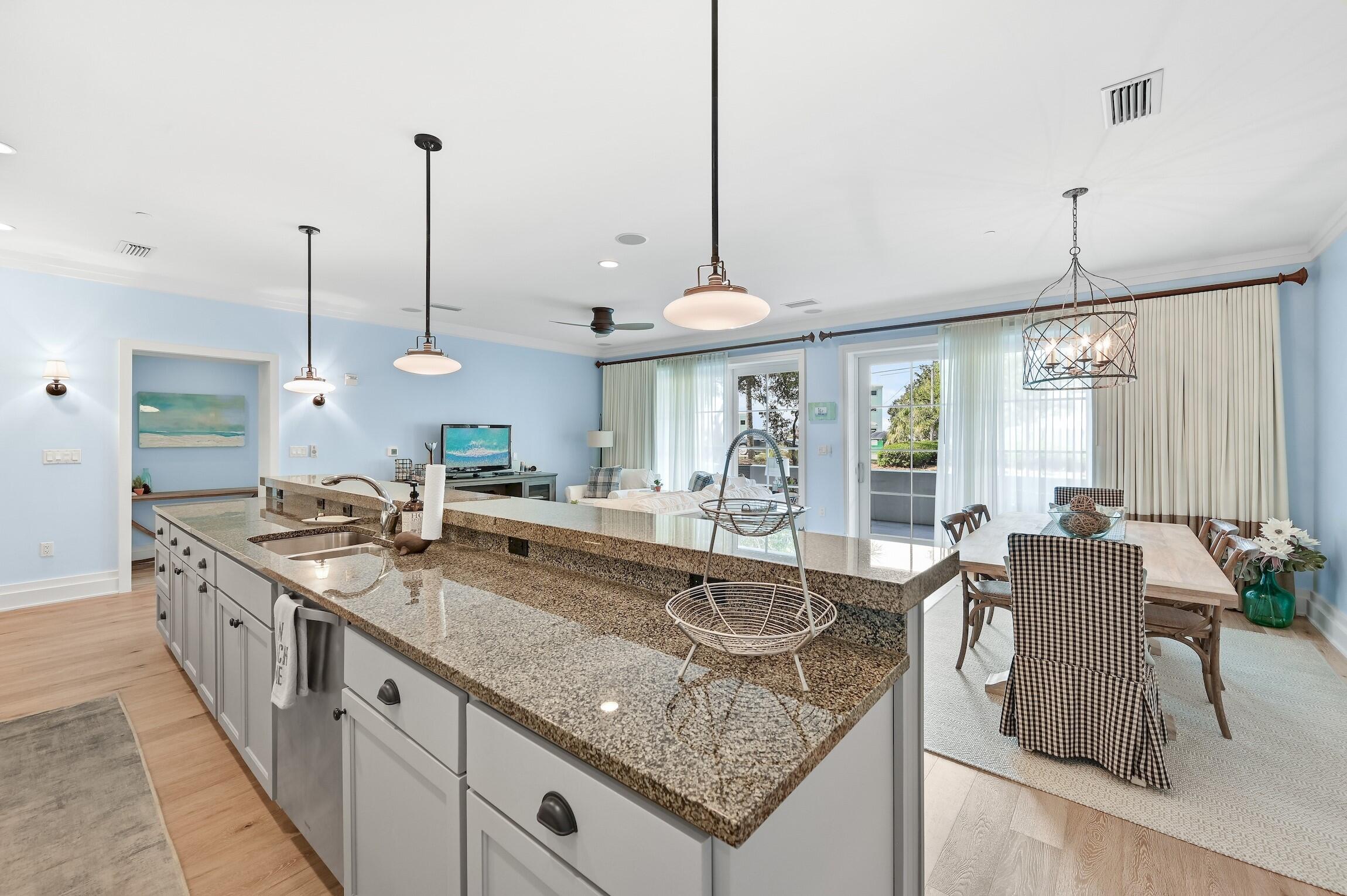 Waterhouse Condo - Residential