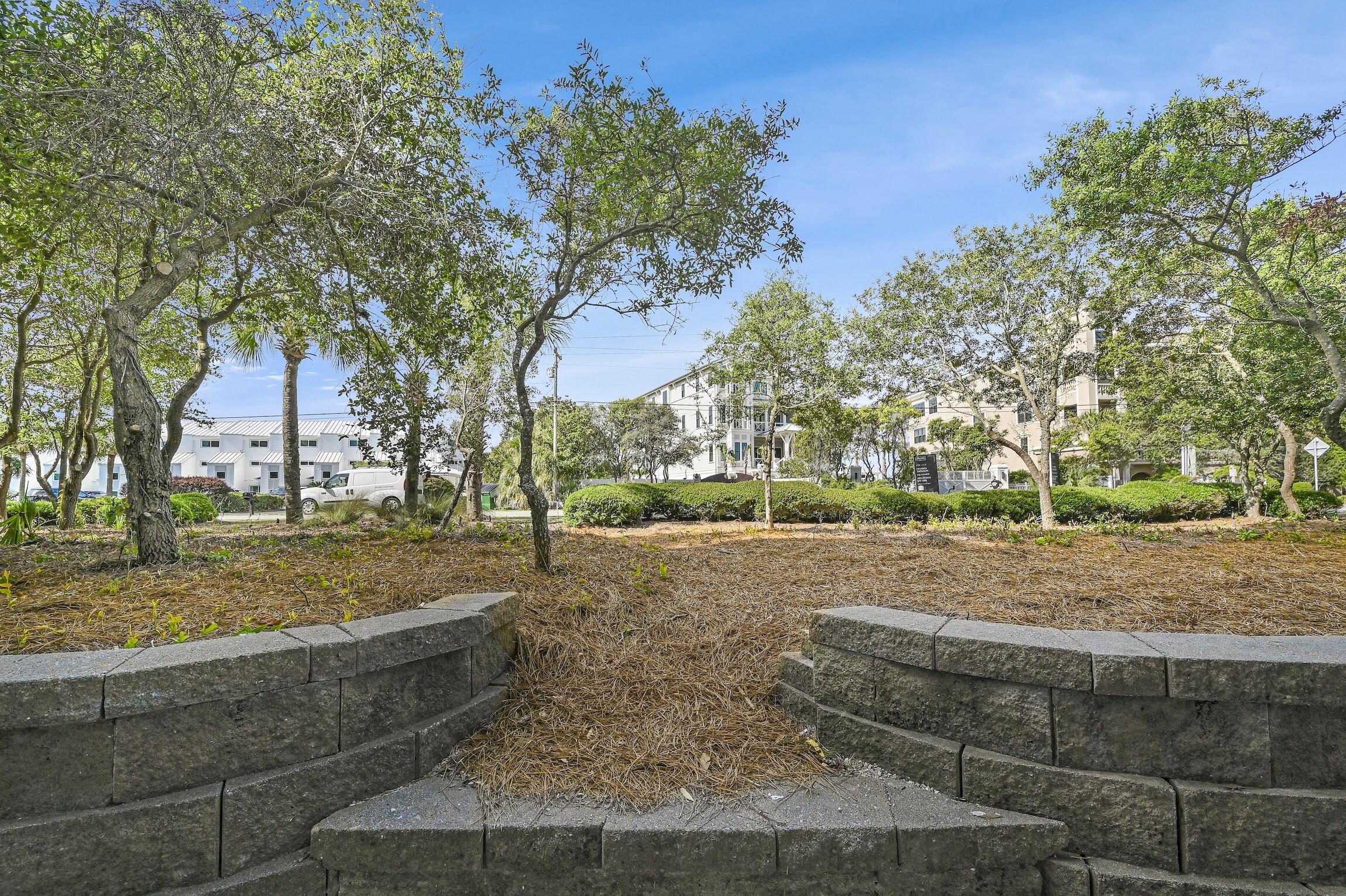 Waterhouse Condo - Residential