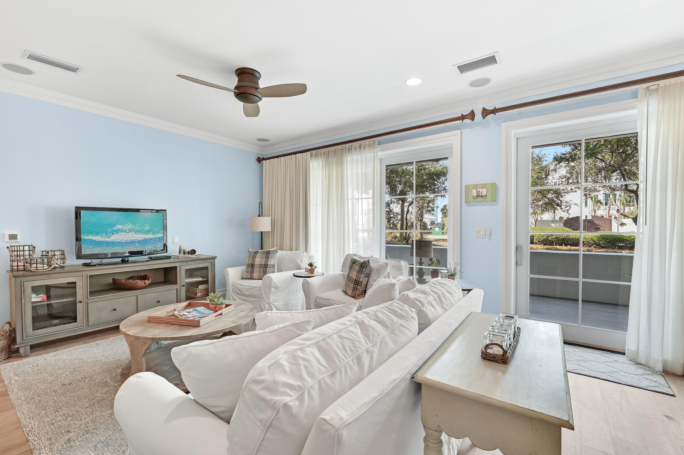 Waterhouse Condo - Residential