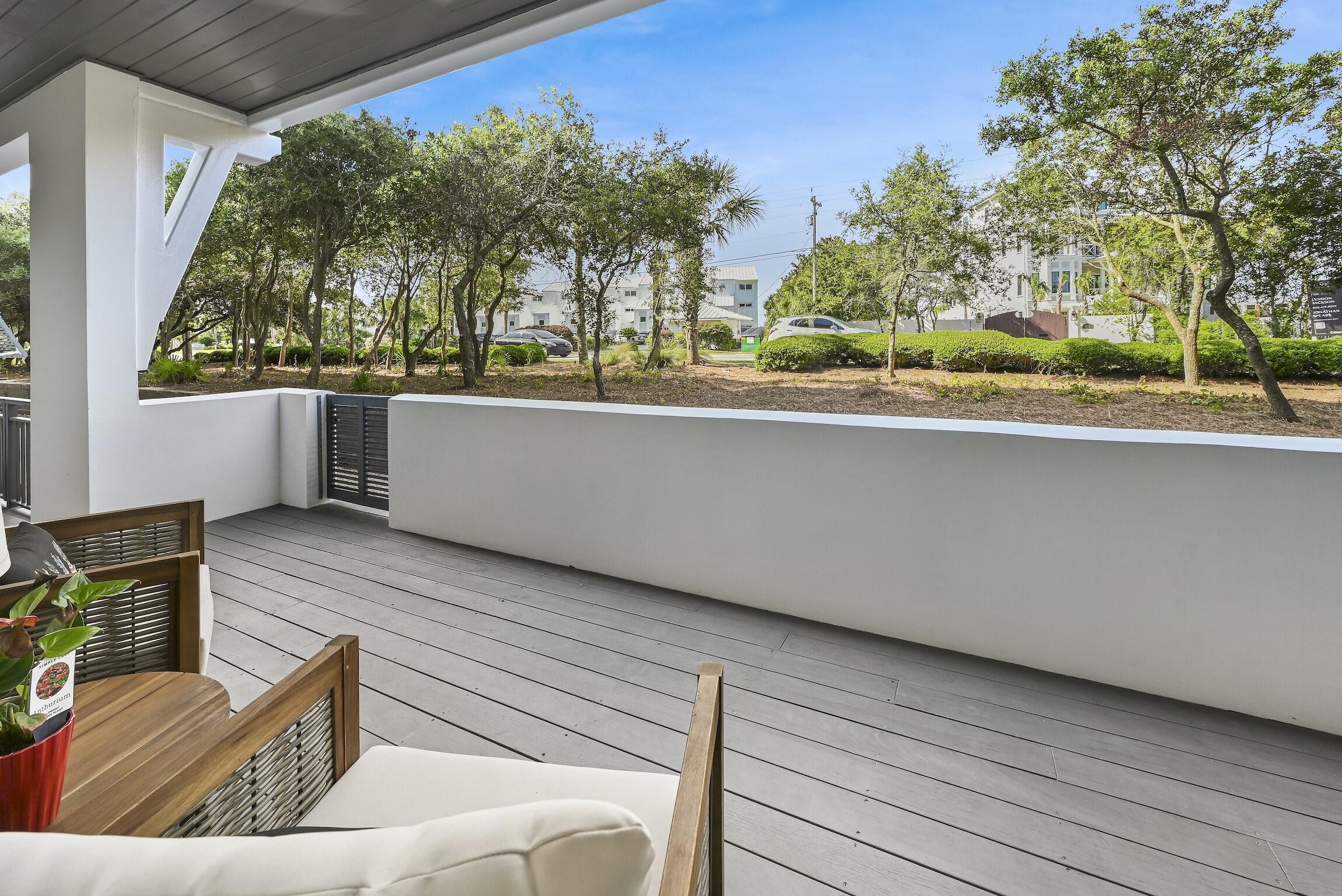 Waterhouse Condo - Residential