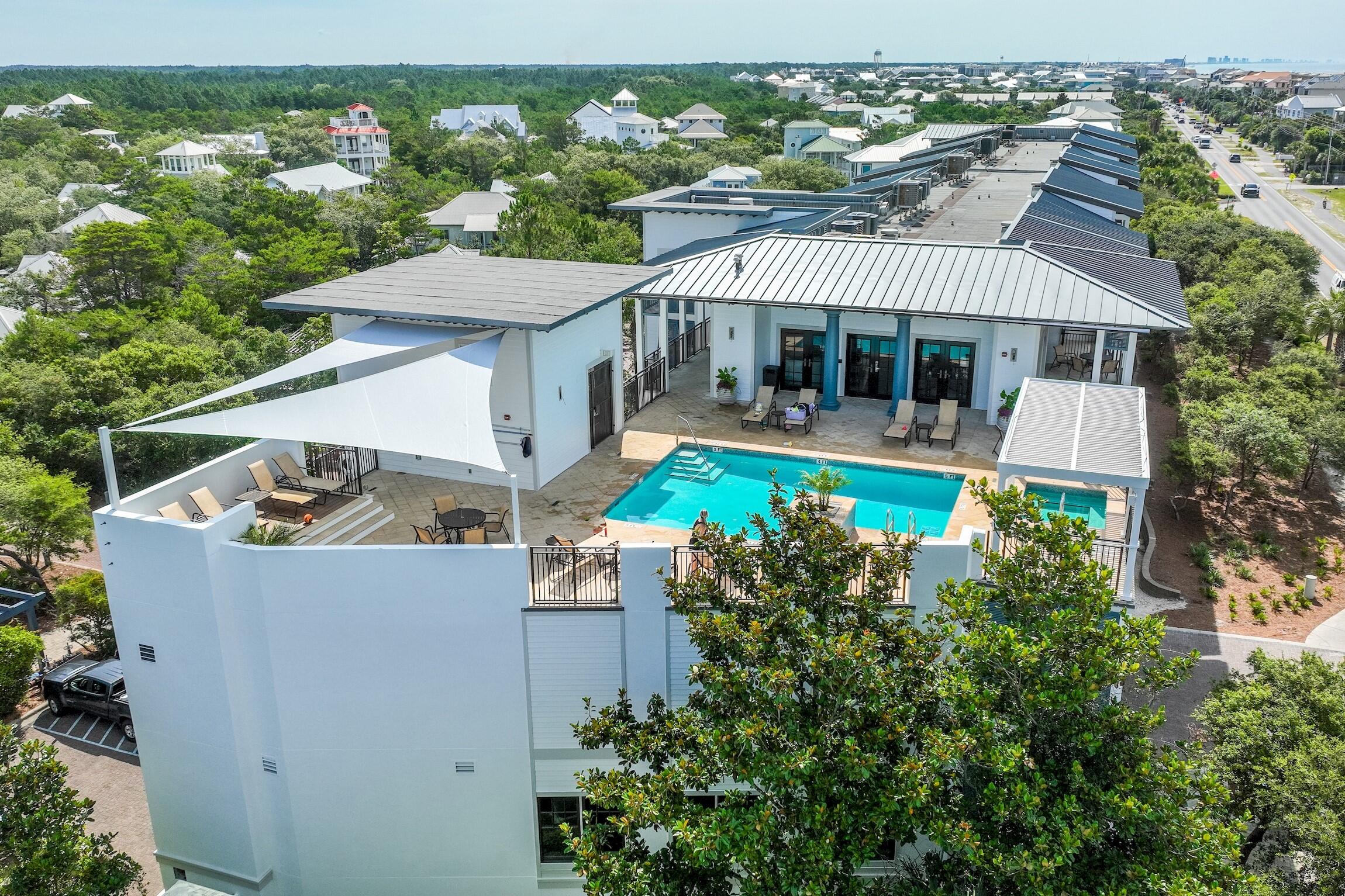 Waterhouse Condo - Residential