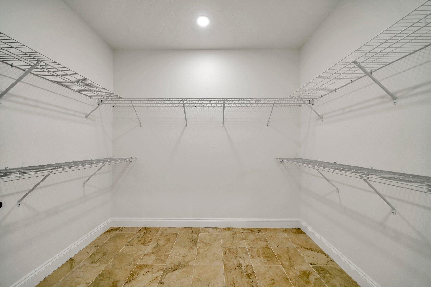 NAVARRE S/D 2ND ADDN - Residential