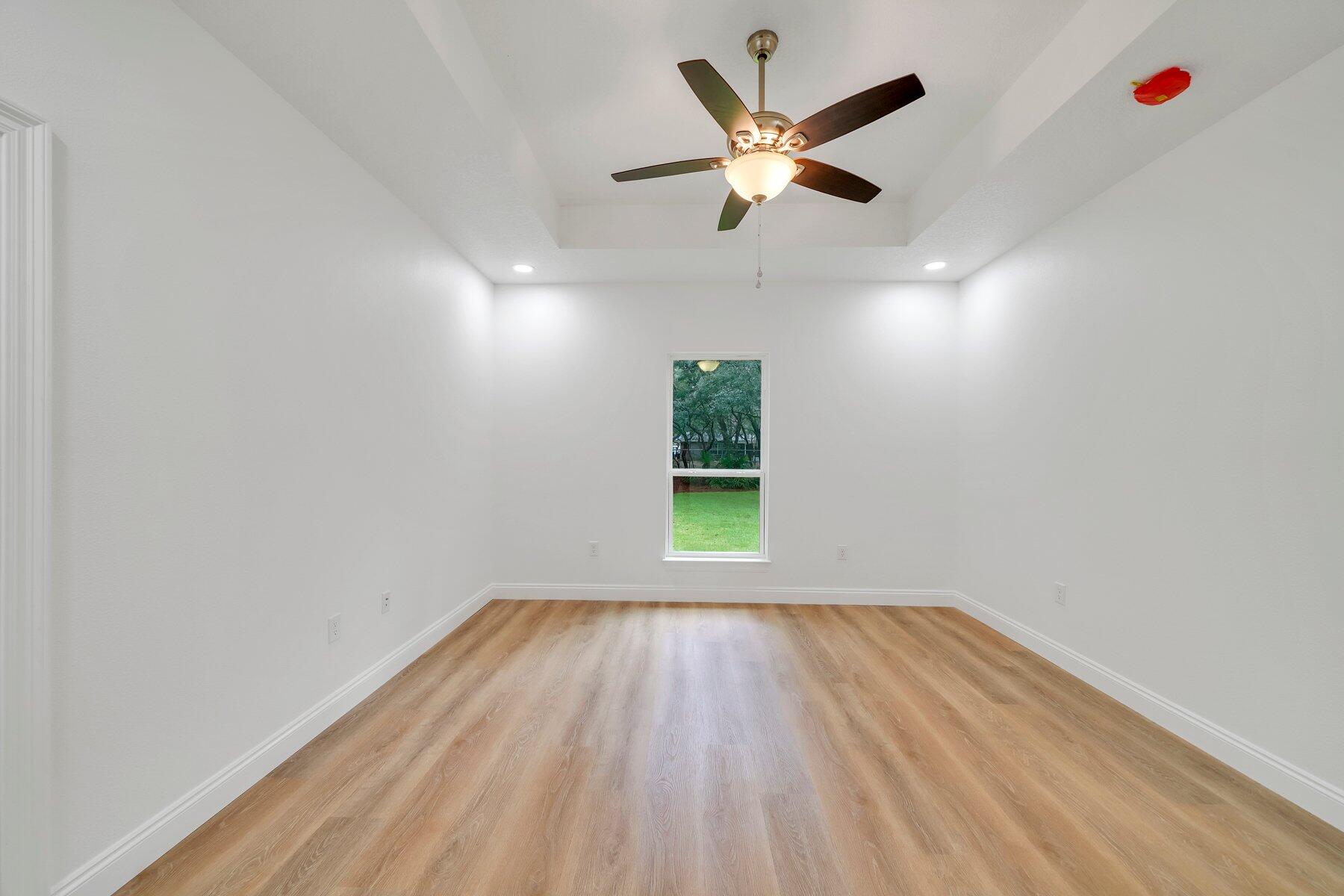 NAVARRE S/D 2ND ADDN - Residential