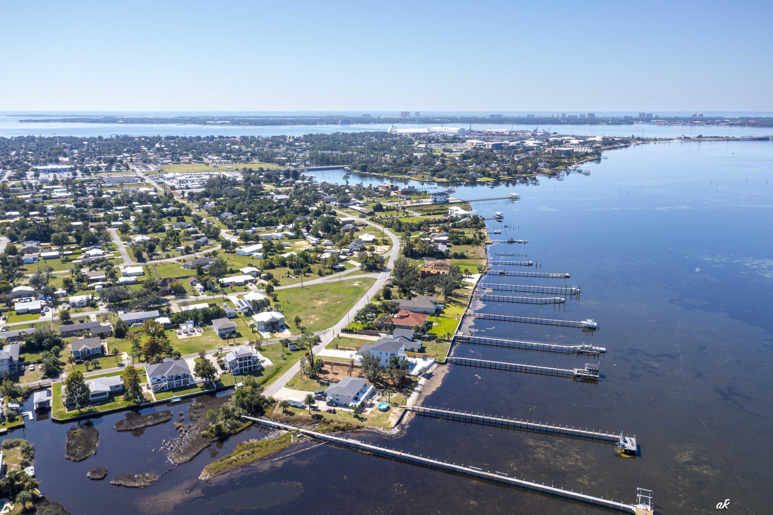 BAYVIEW HEIGHTS - Land