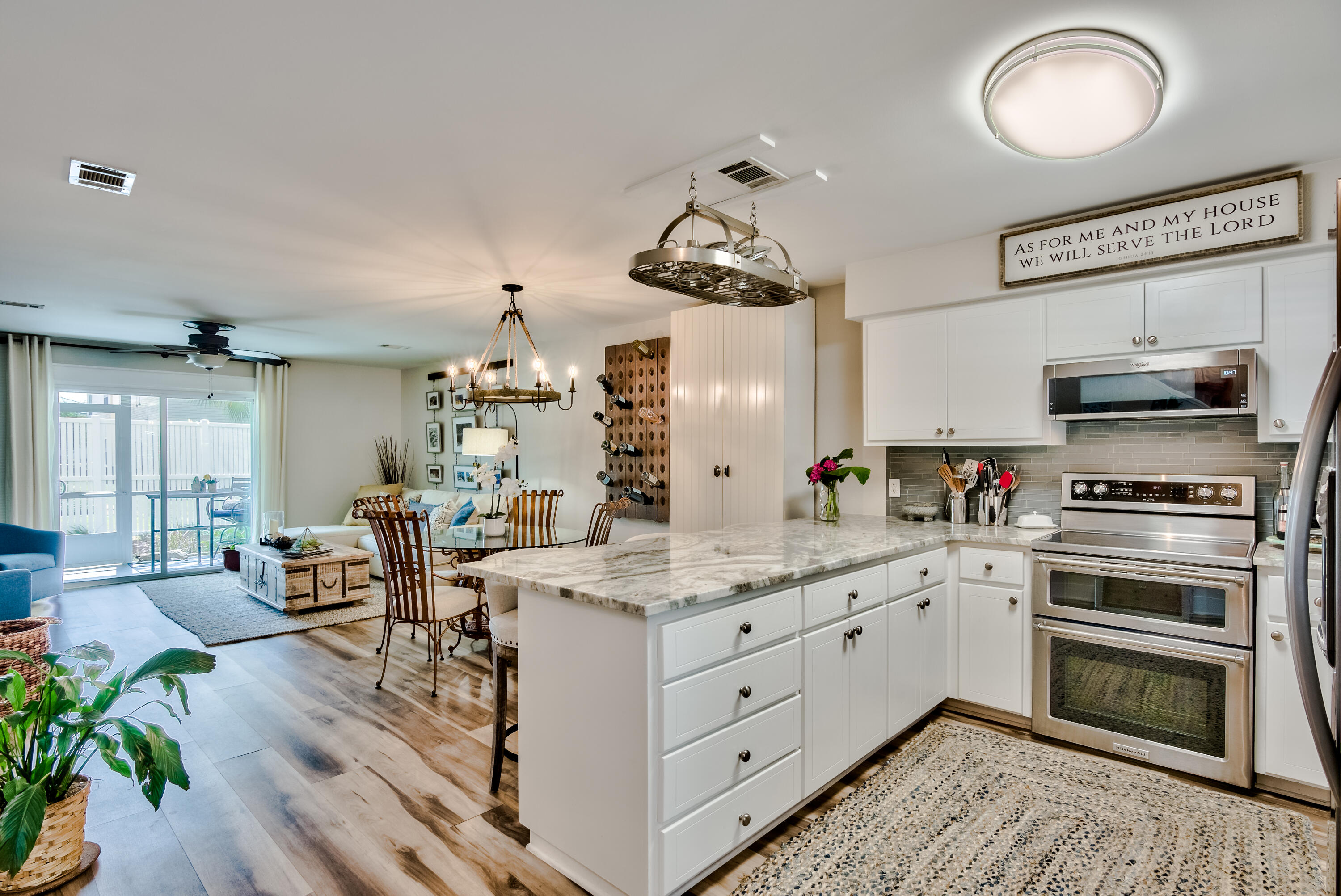 SUMMERLAKE T/H - Residential