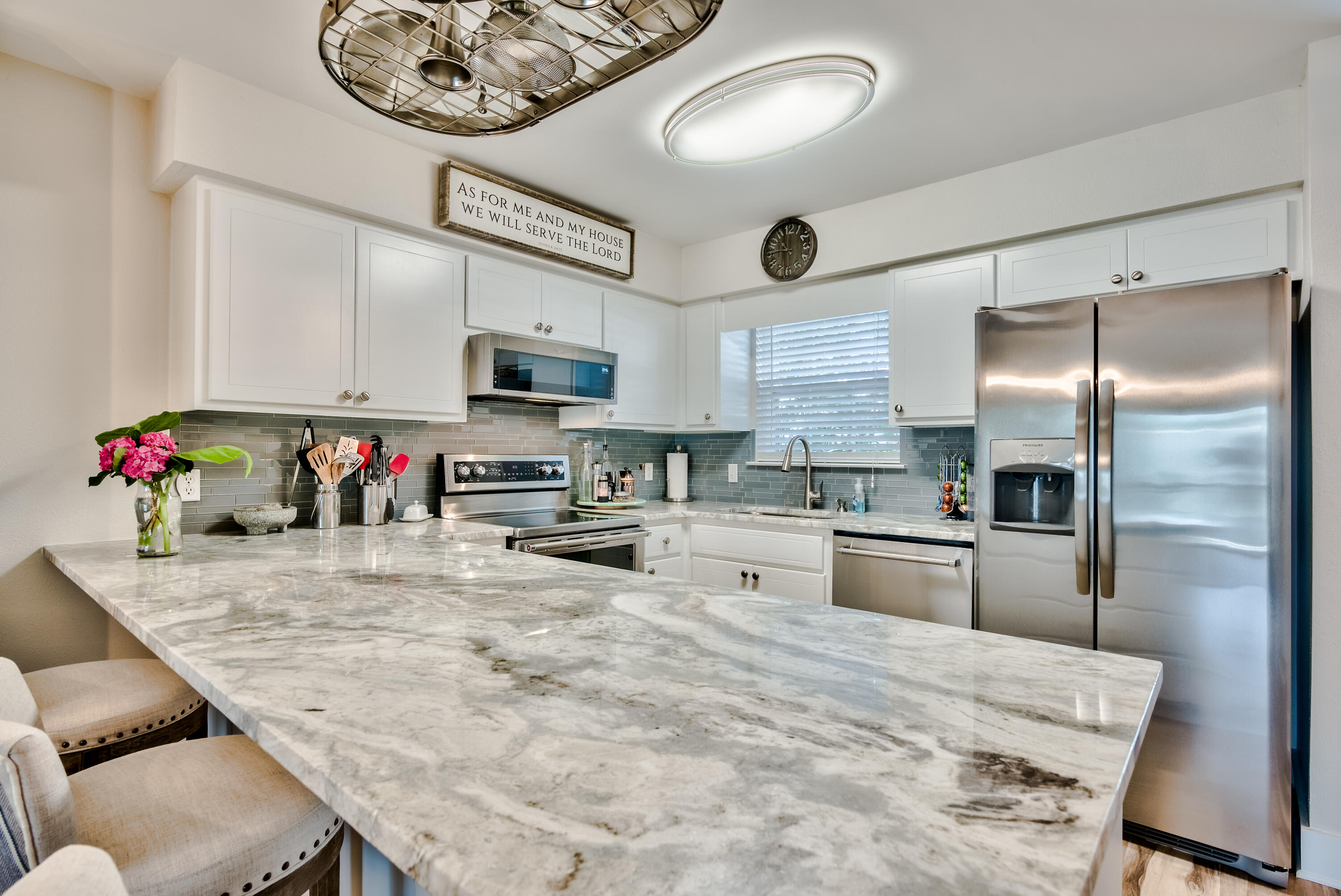 SUMMERLAKE T/H - Residential