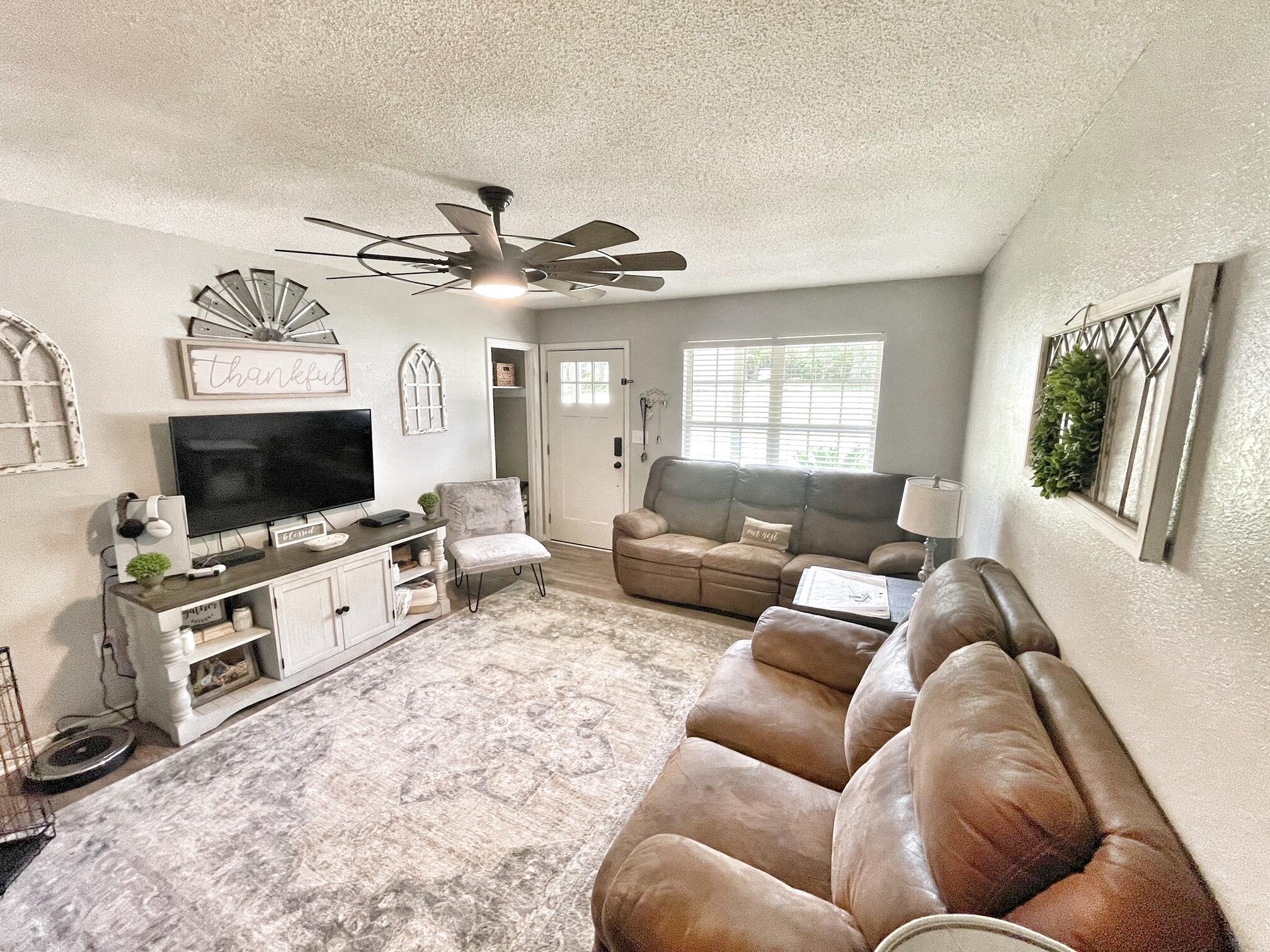 JUNIPER HILLS UNIT 1 - Residential