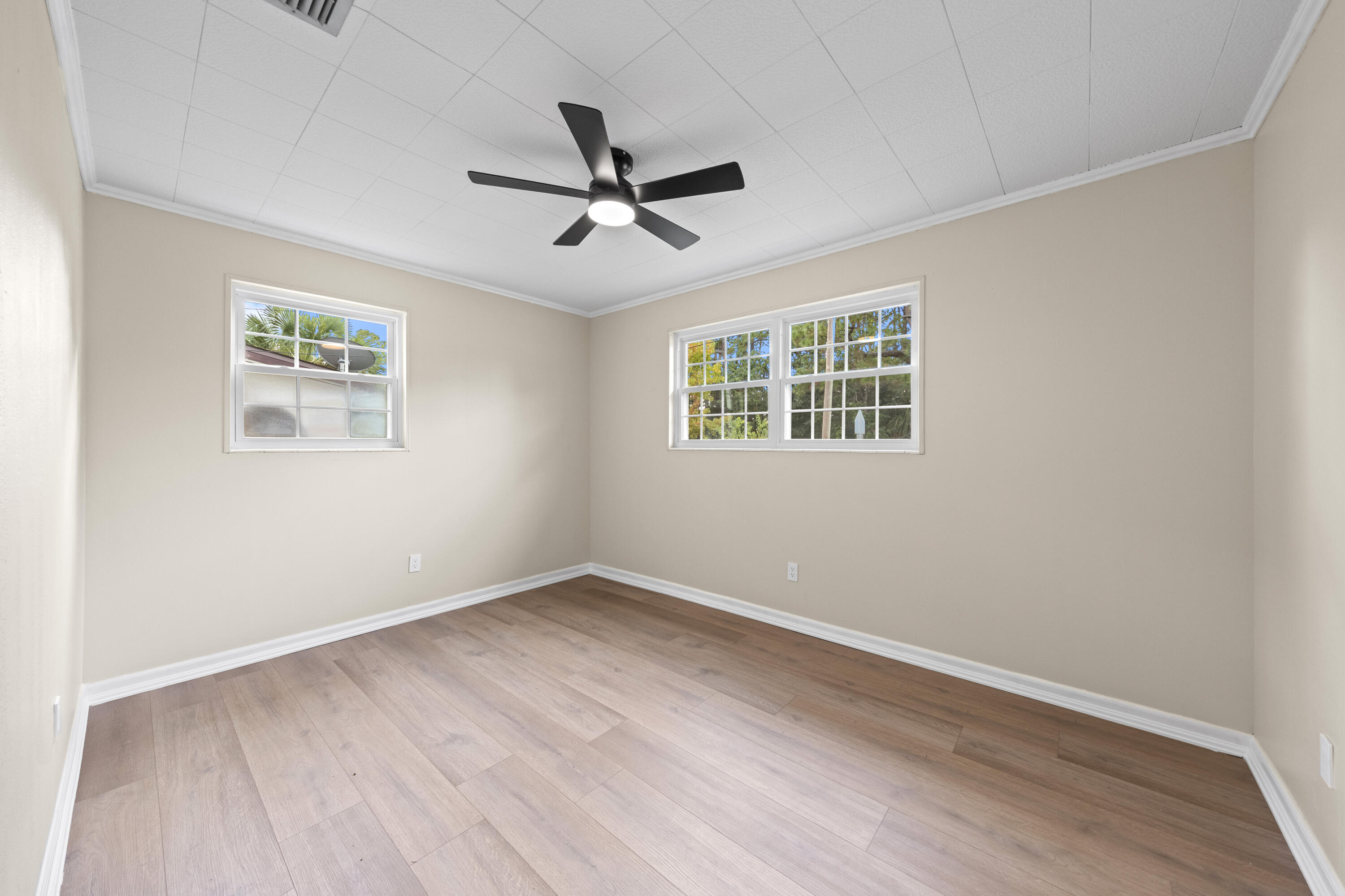 SEABREEZE ADD #4 - Residential