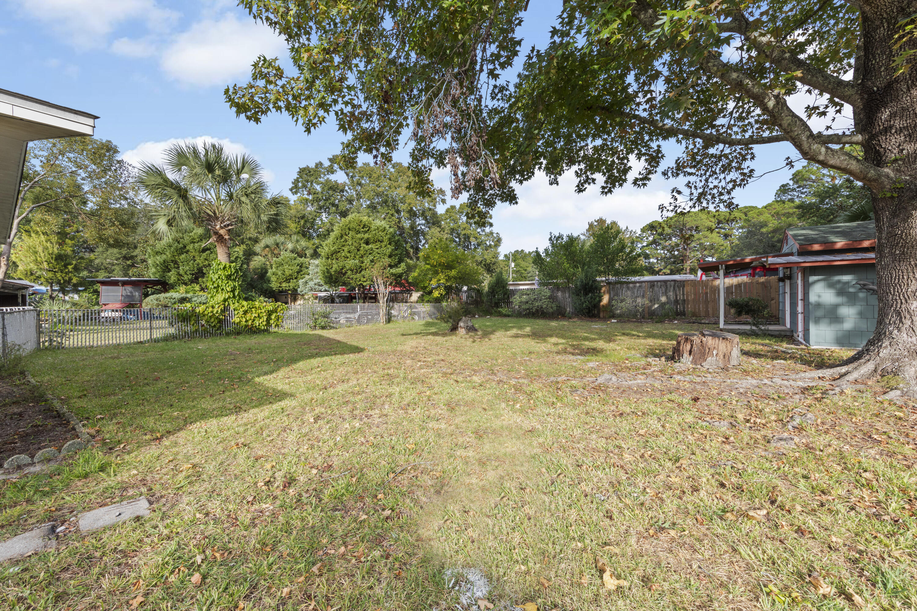 SEABREEZE ADD #4 - Residential