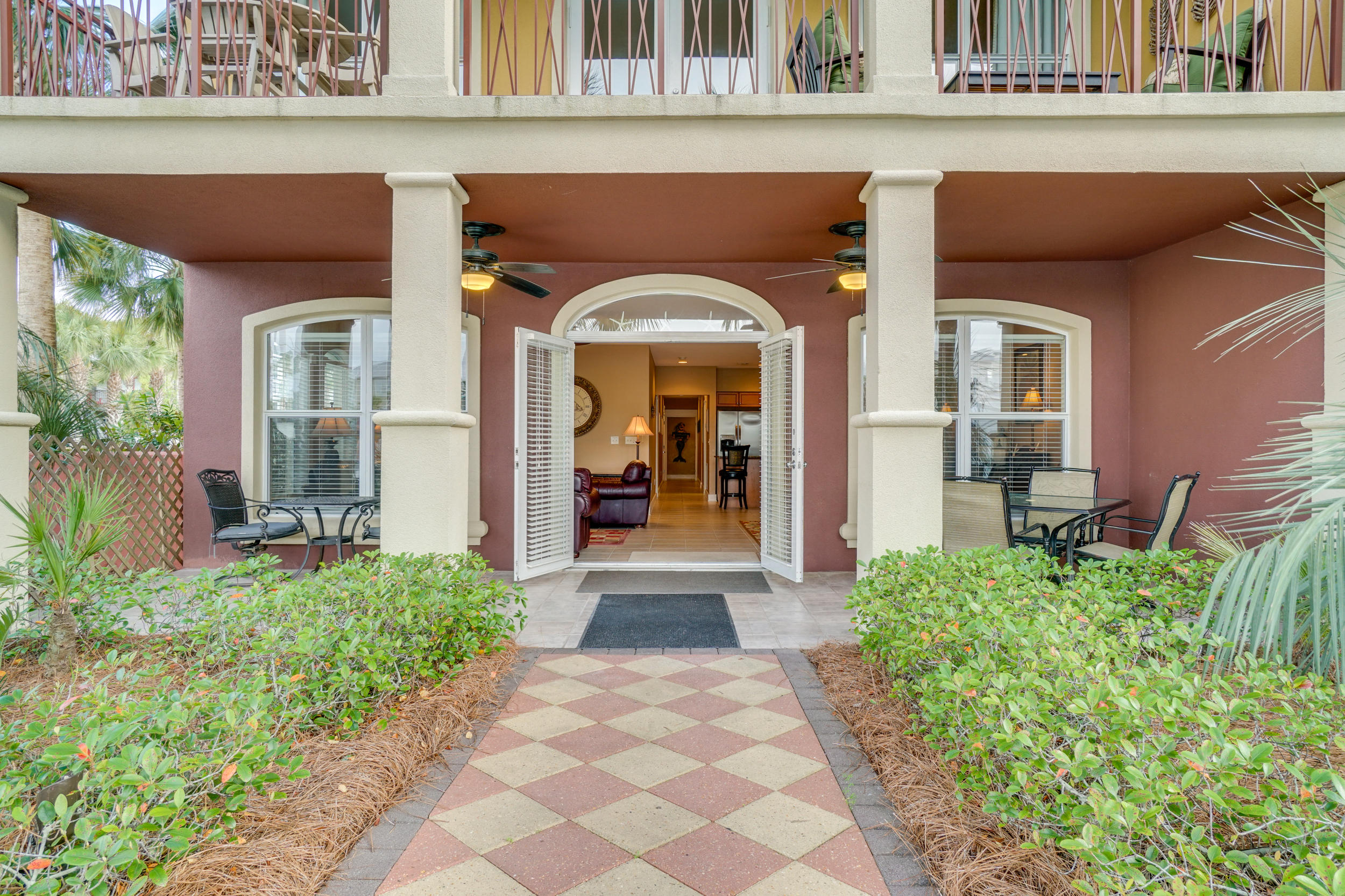 VILLAS AT SEACREST BEACH - Residential