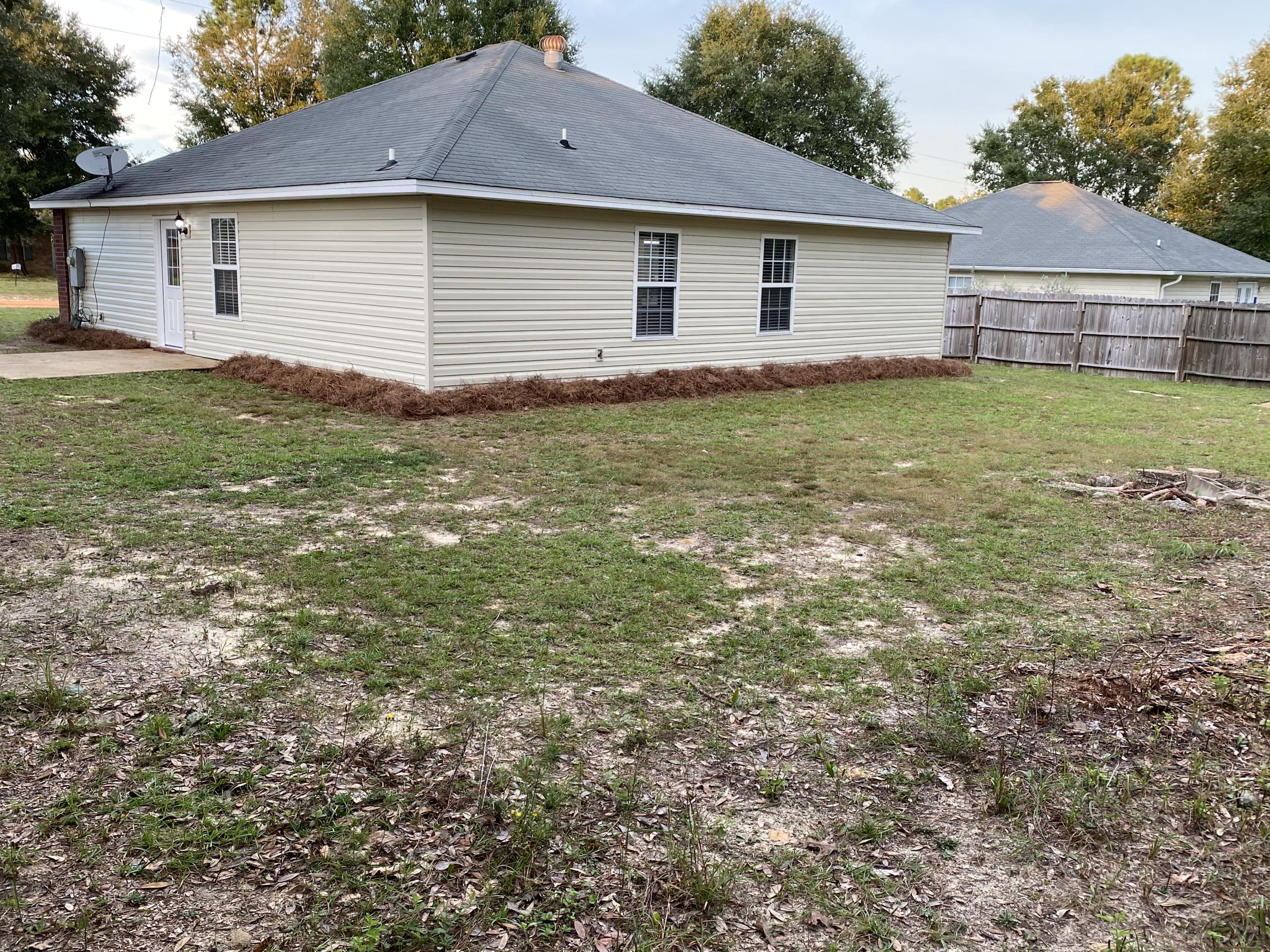 THE PINES - Residential