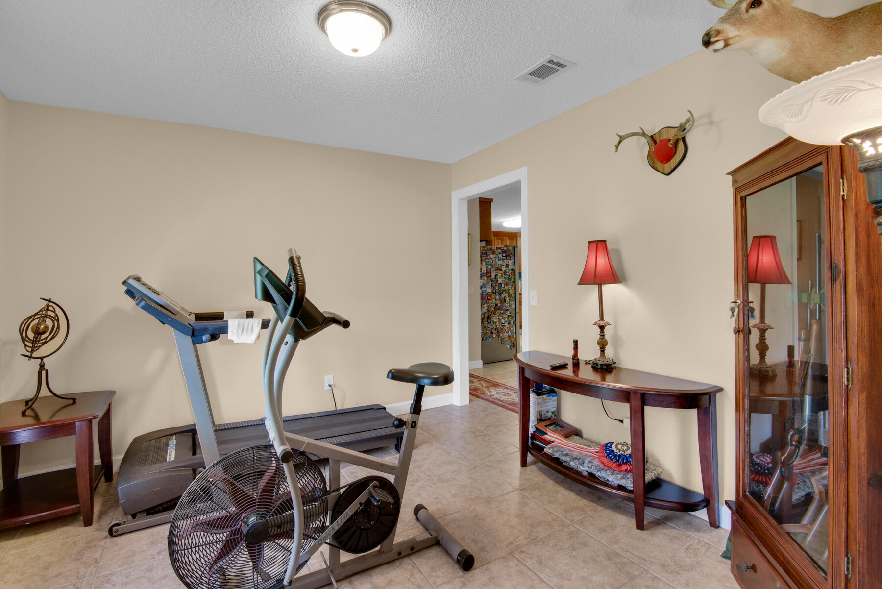 WHISPER BAY - Residential