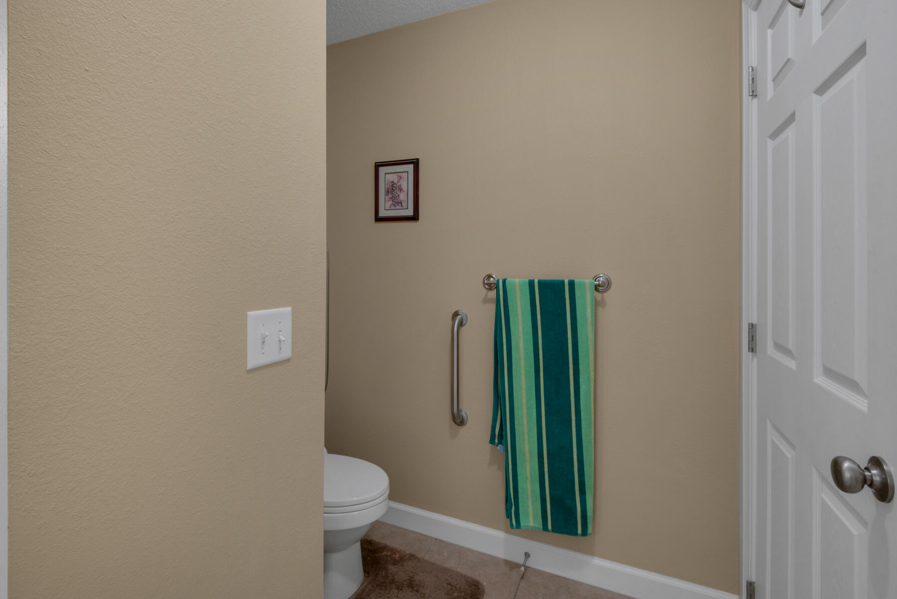 WHISPER BAY - Residential