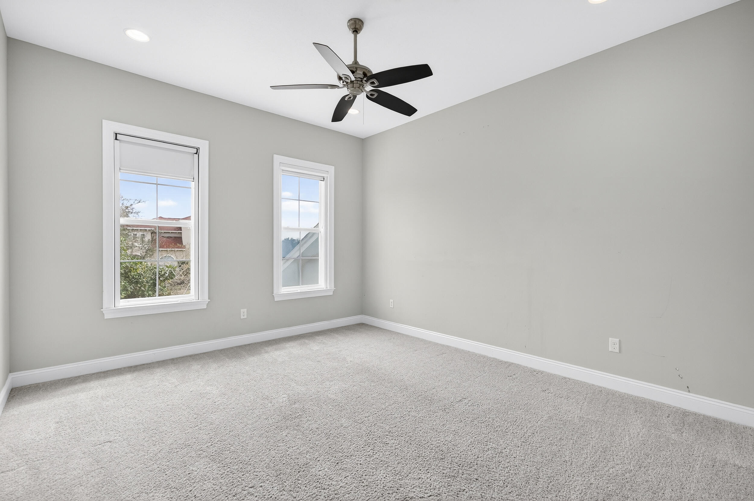 PRESERVE ON THE BAY - Residential