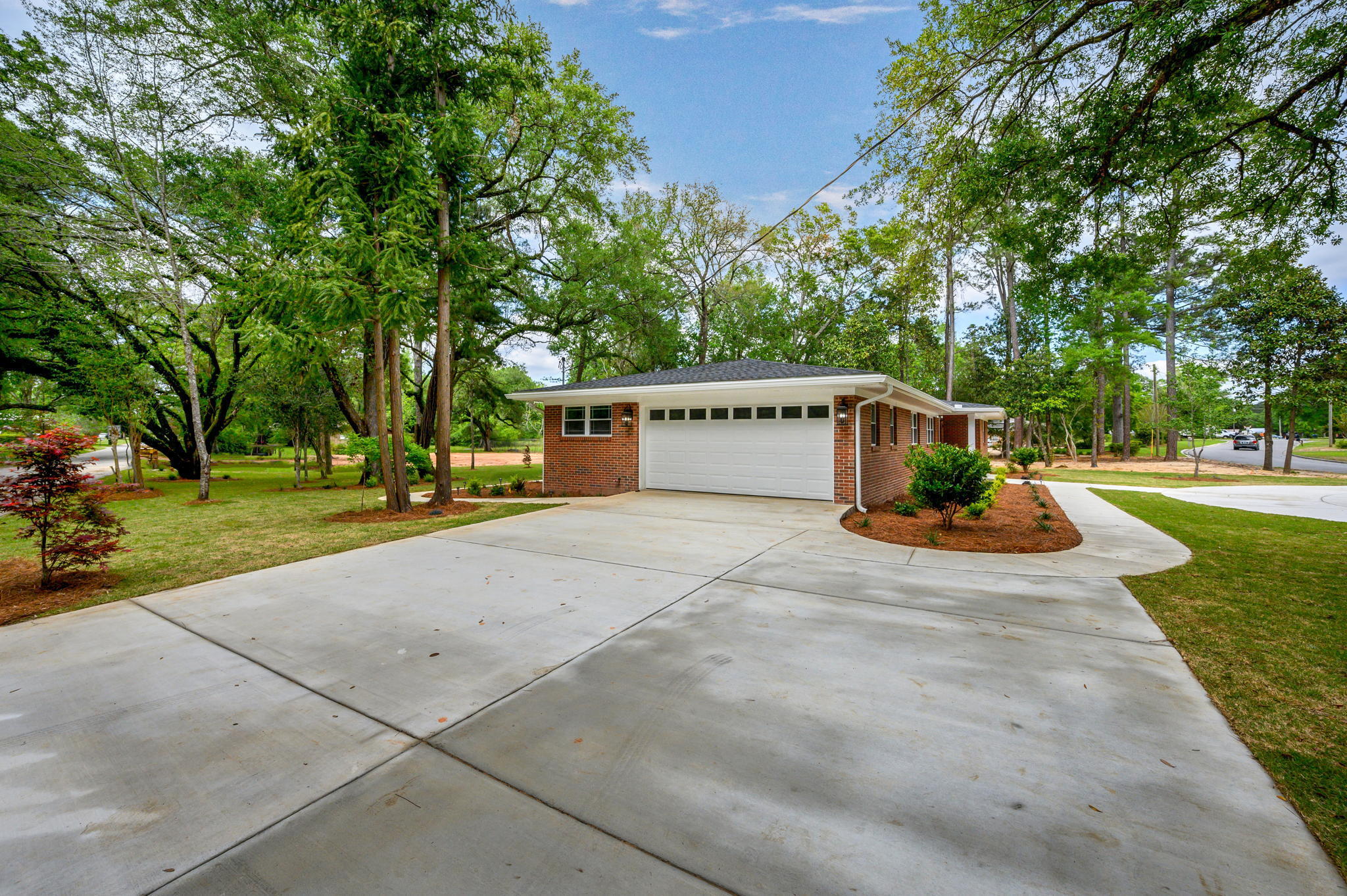 QUIET OAKS S/D - Residential