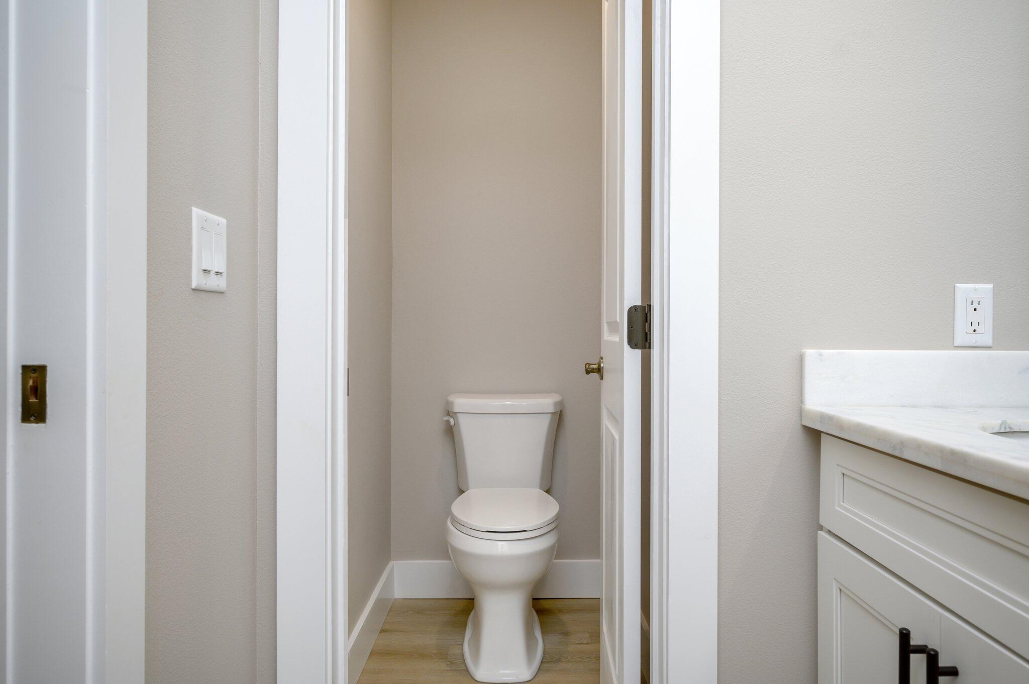 QUIET OAKS S/D - Residential