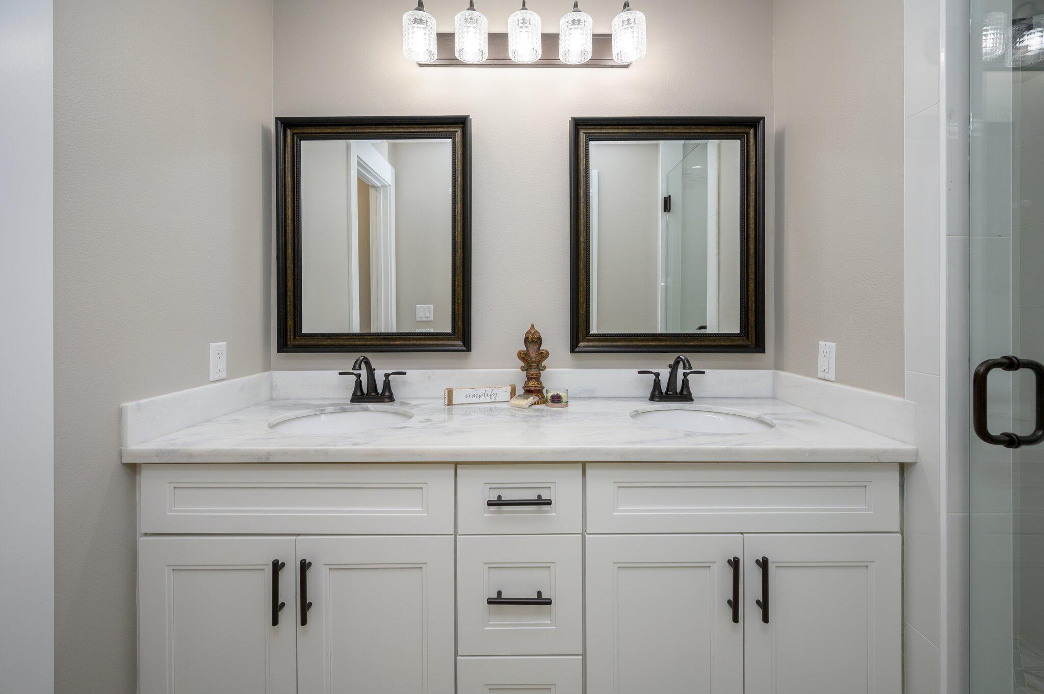 QUIET OAKS S/D - Residential