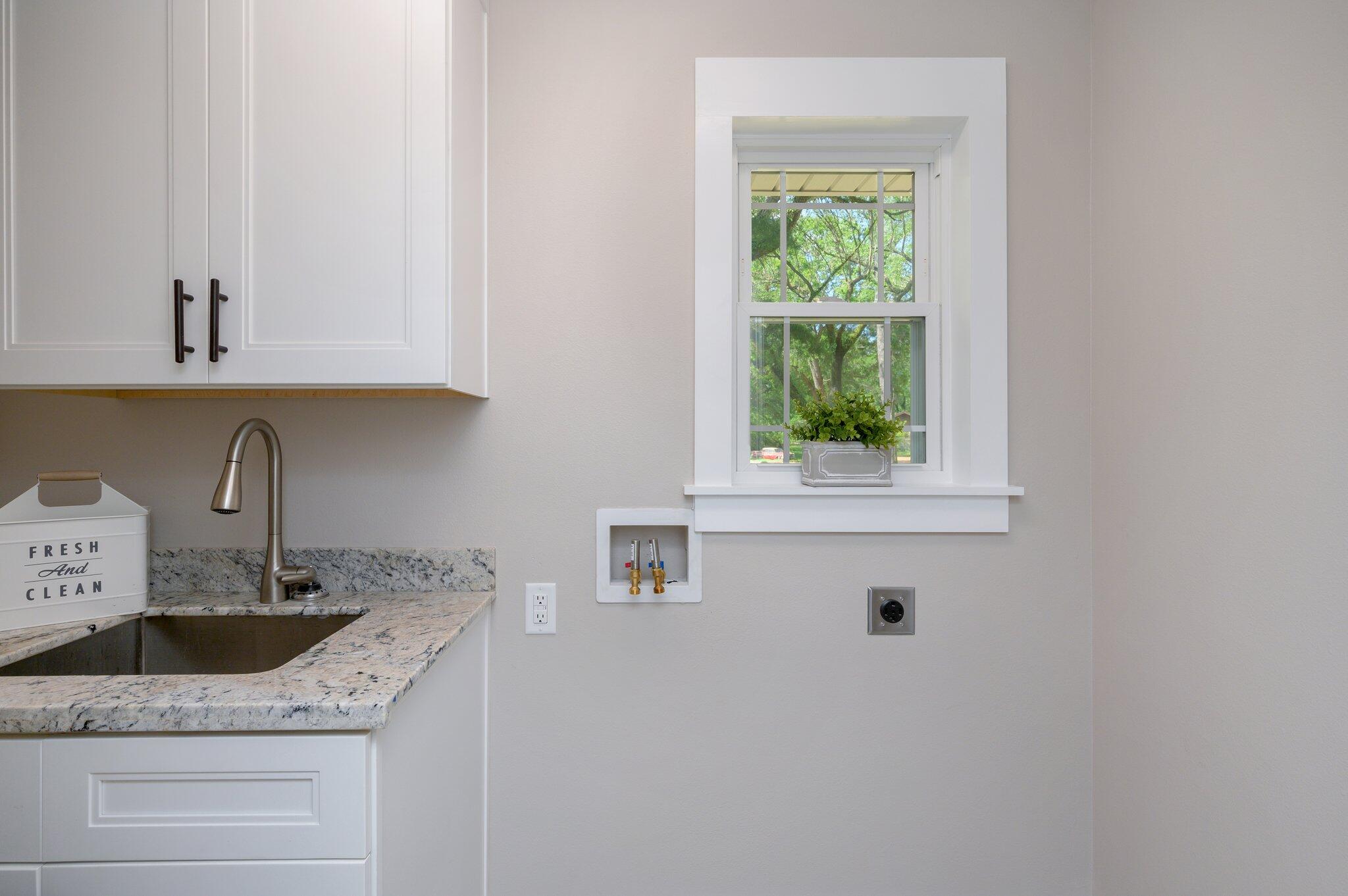 QUIET OAKS S/D - Residential